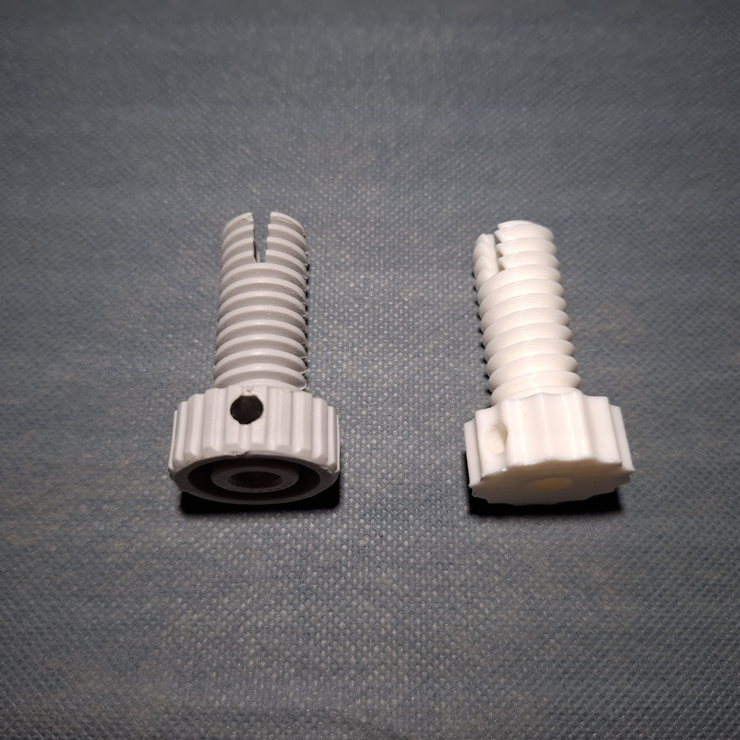 Adjustable leg (00611942) for SIEMENS / BOSCH dryer
