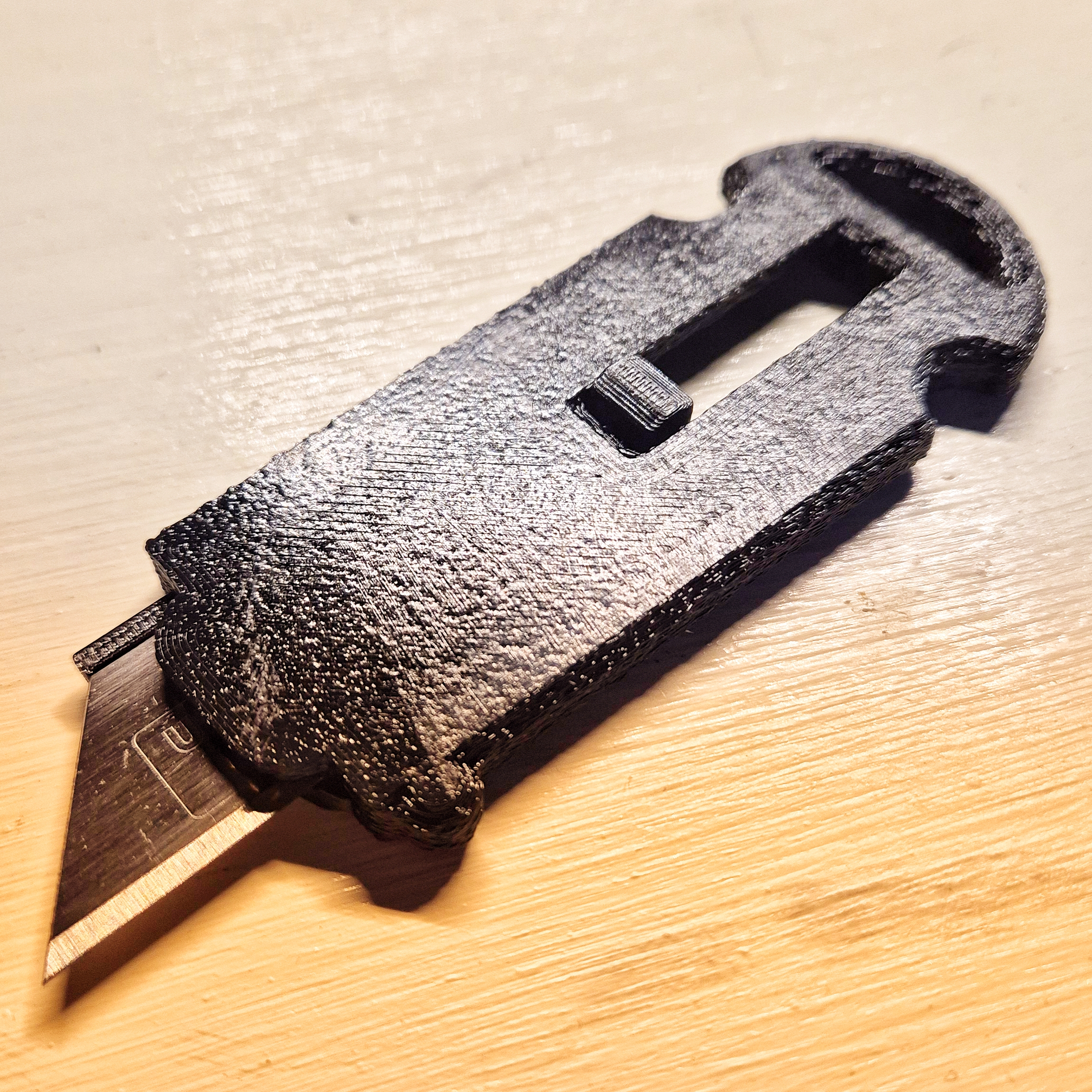 EDC Utility Knife with Paring Bar and Fuzzy Skin