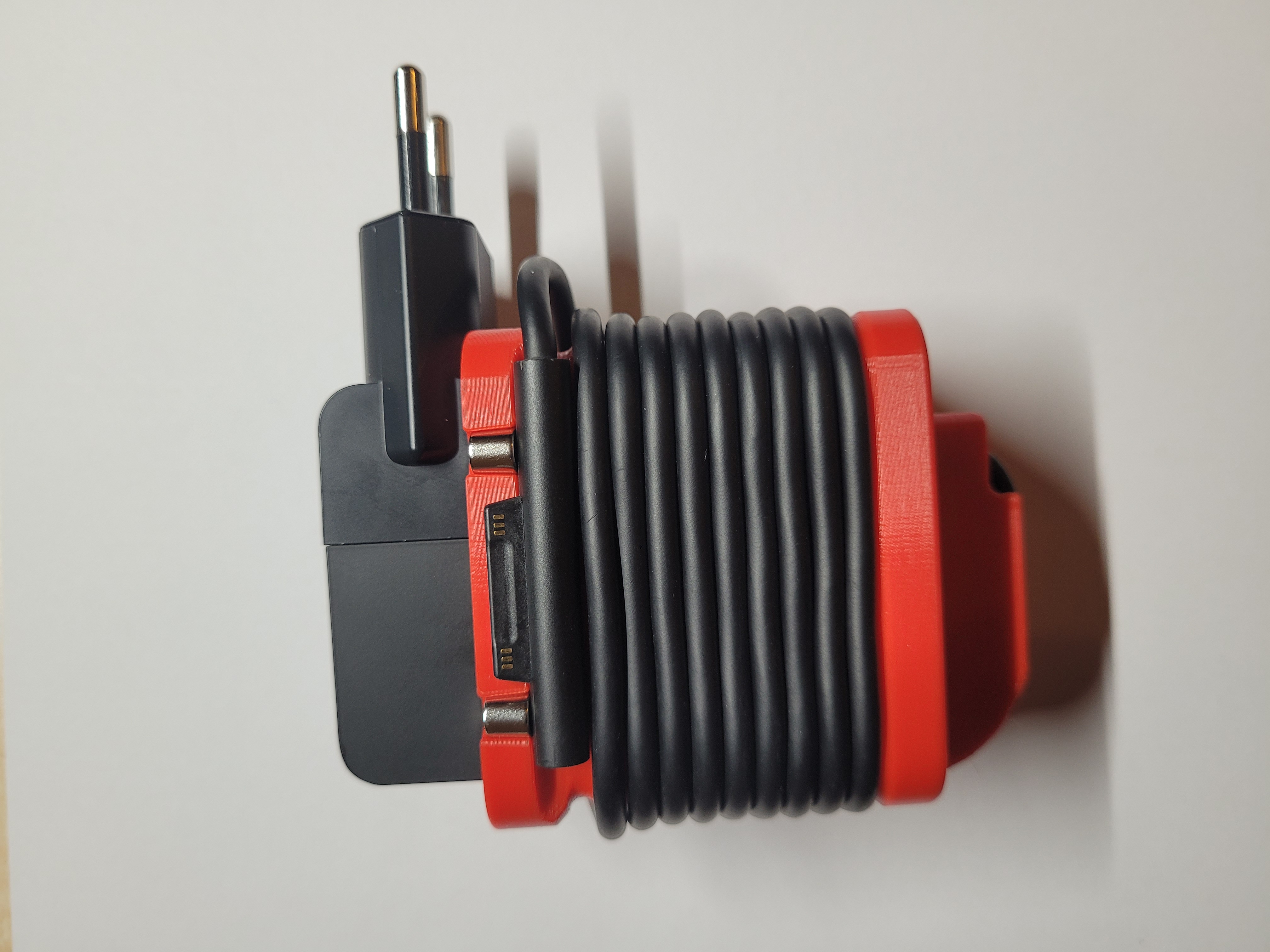 Microsoft Surface - Powercable management