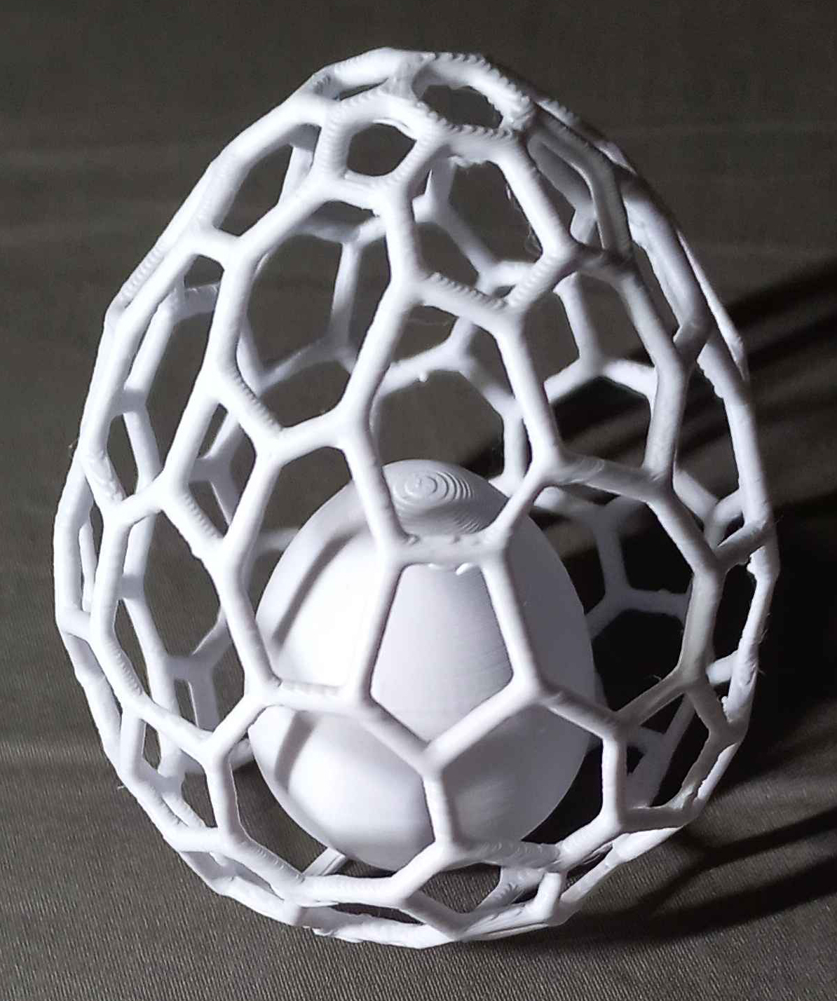 Voronoi Egg-ception