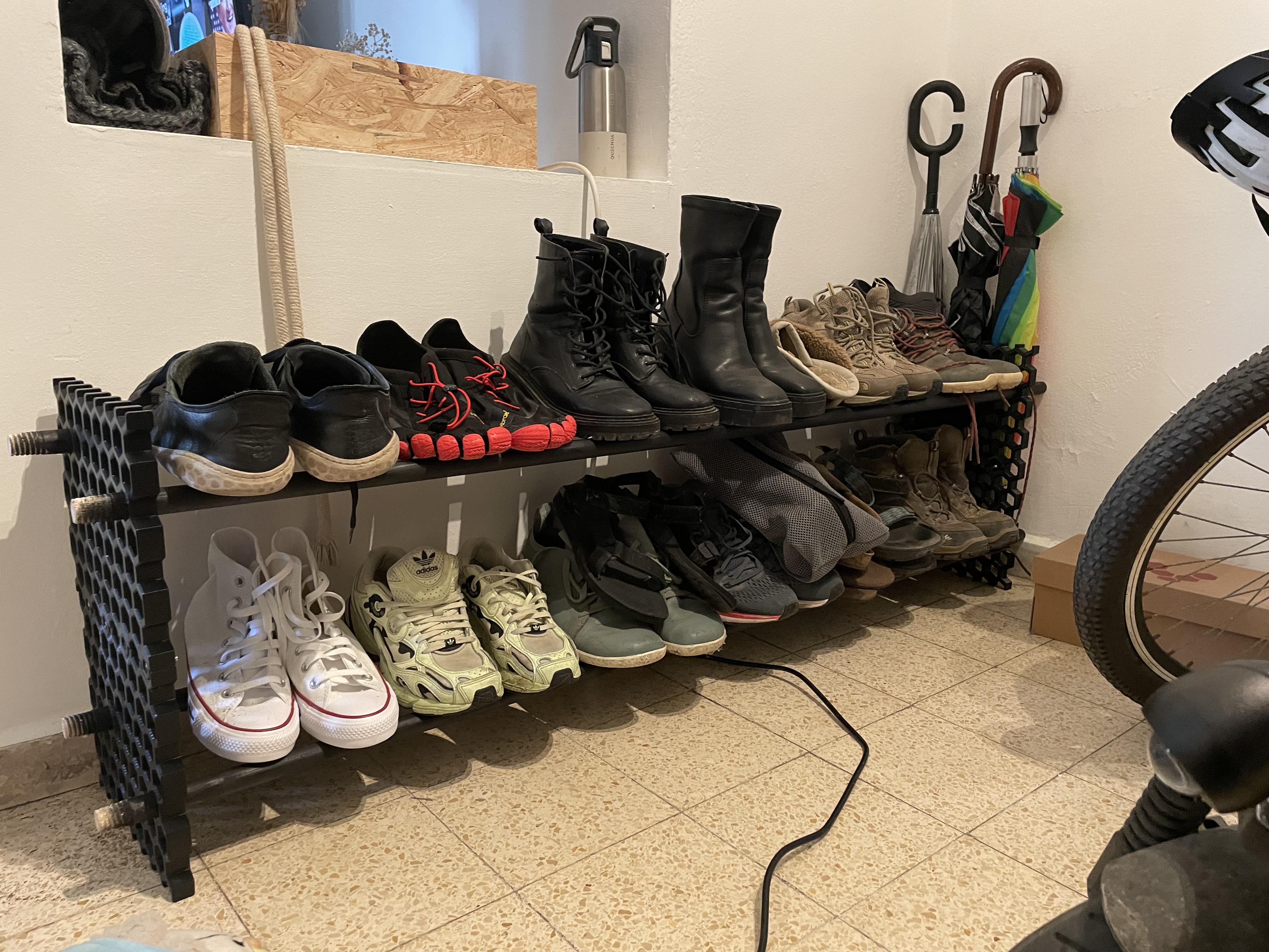 Modular Hexagonal Organizer - Shoe Rack and Spool Holder — miniatura 2