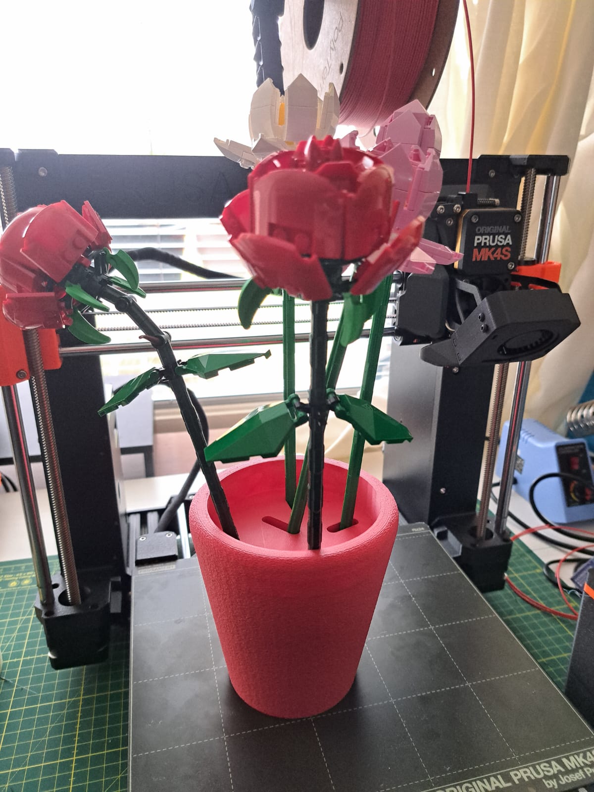 LEGO Flower pot