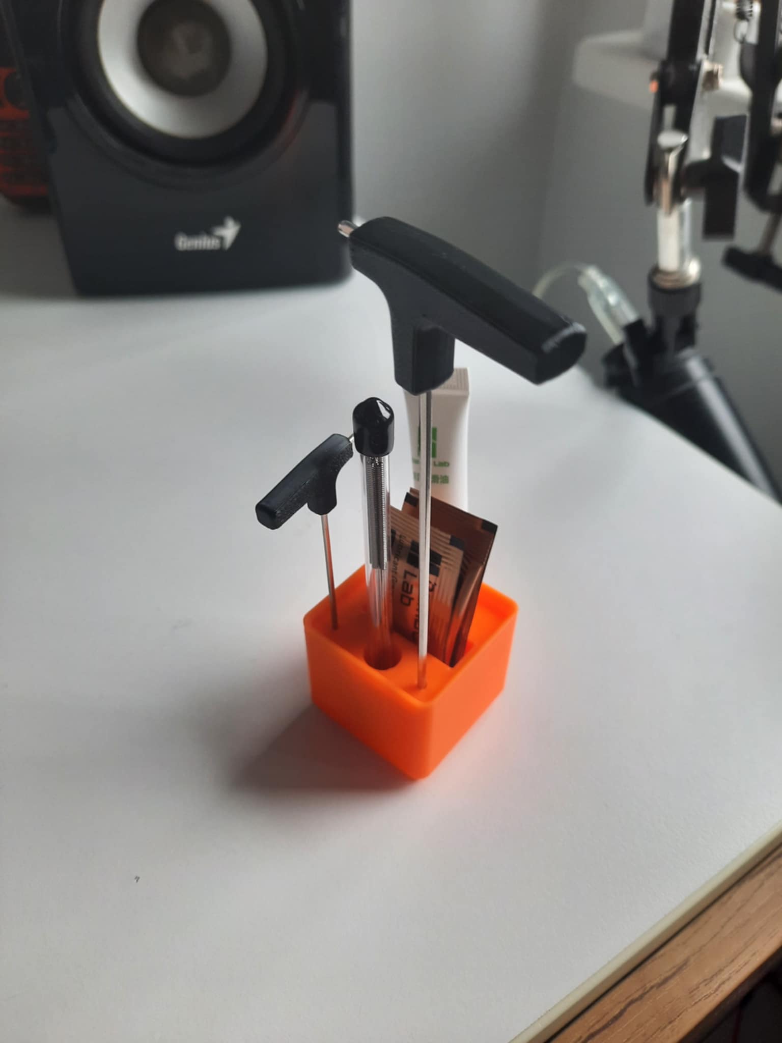 Miniatura 2 do modelo 3D Bambu lab A1 mini gridfinity tools holder