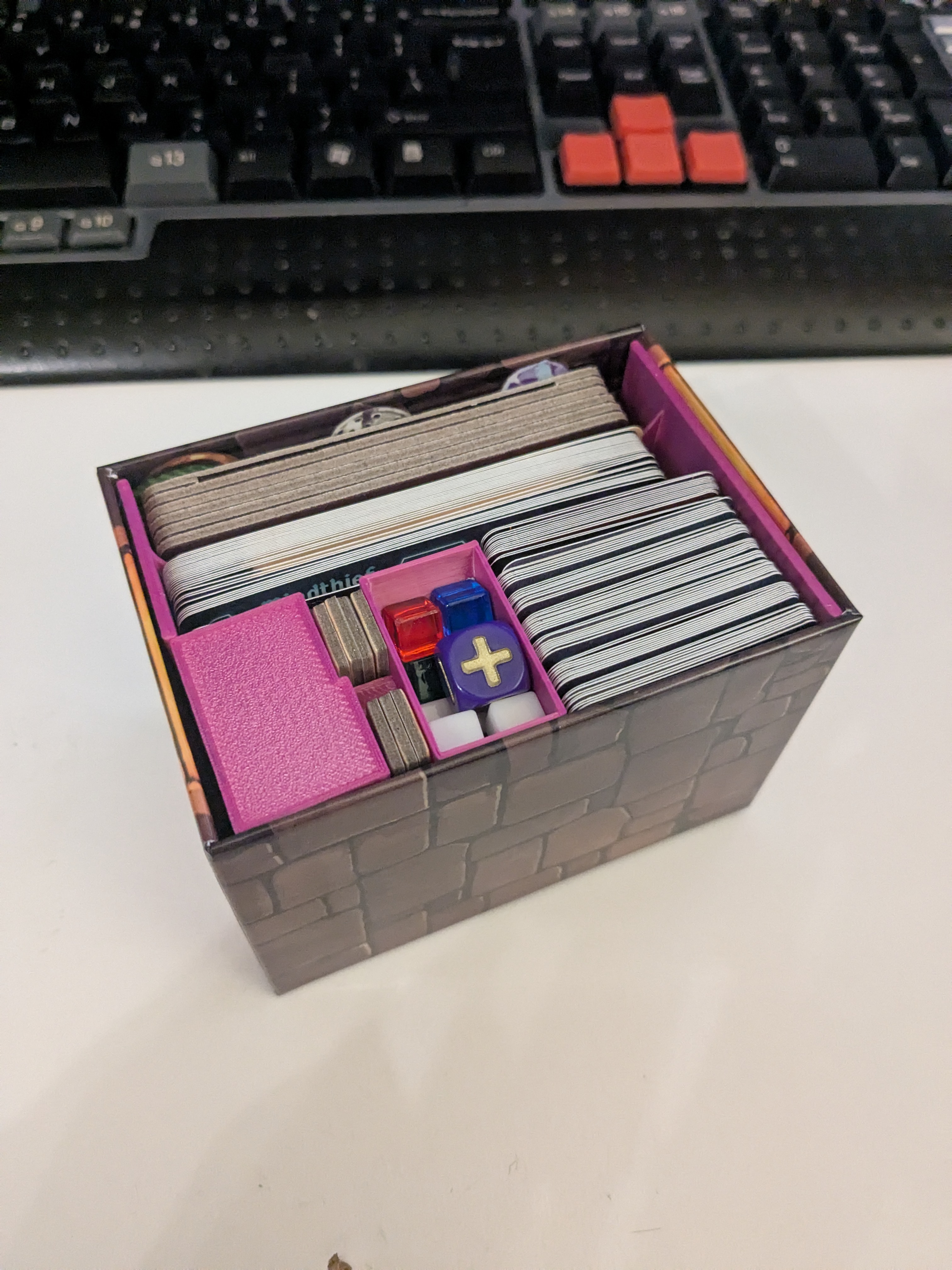 Cap for Gloomhaven Buttons & Bugs Organizer