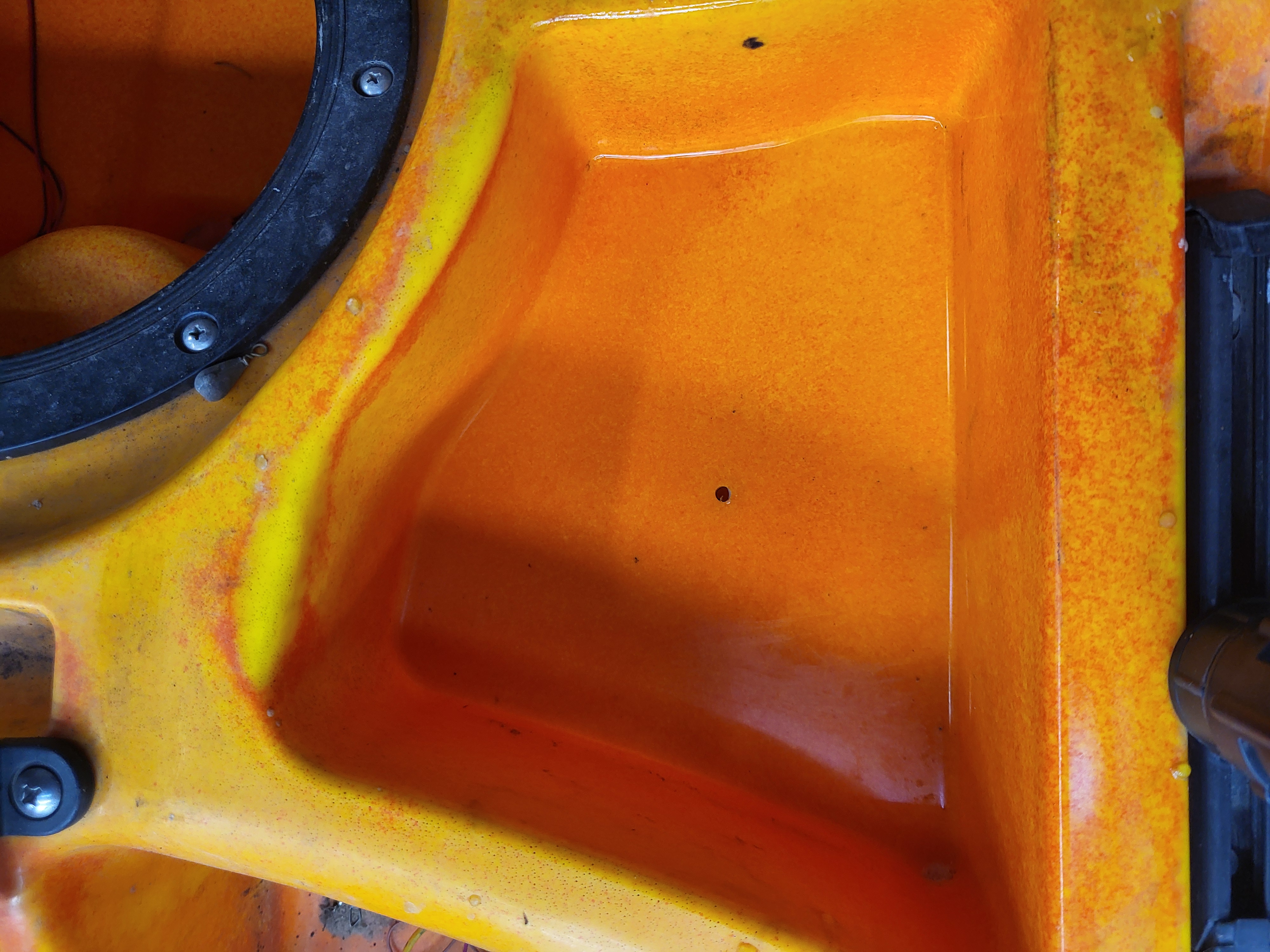 Riot Mako Kayak storage removal mechanism — thumbnail 3