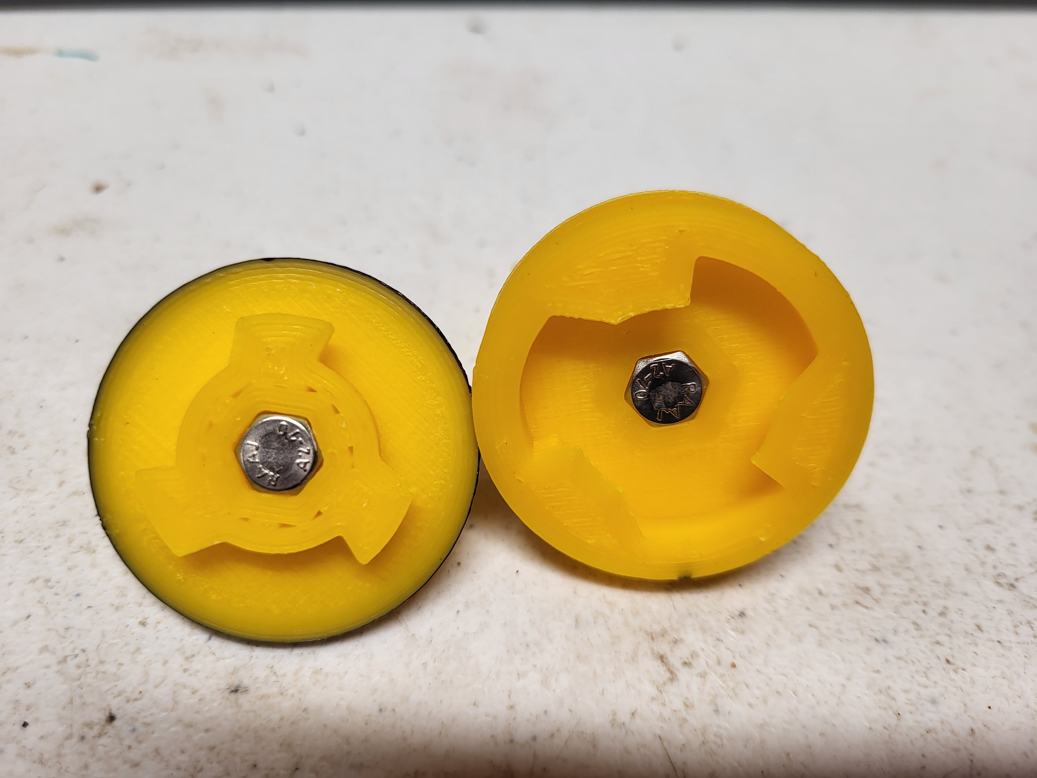 Riot Mako Kayak storage removal mechanism — thumbnail 5