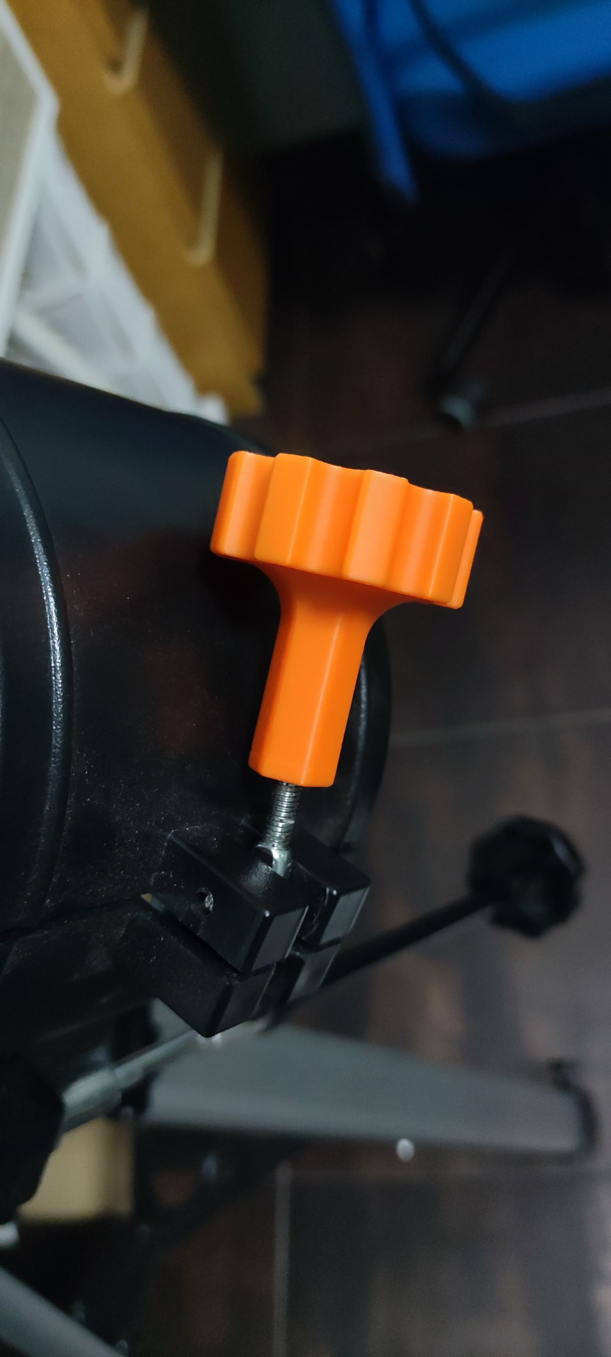 M5 Captive nut knob — miniatura 4