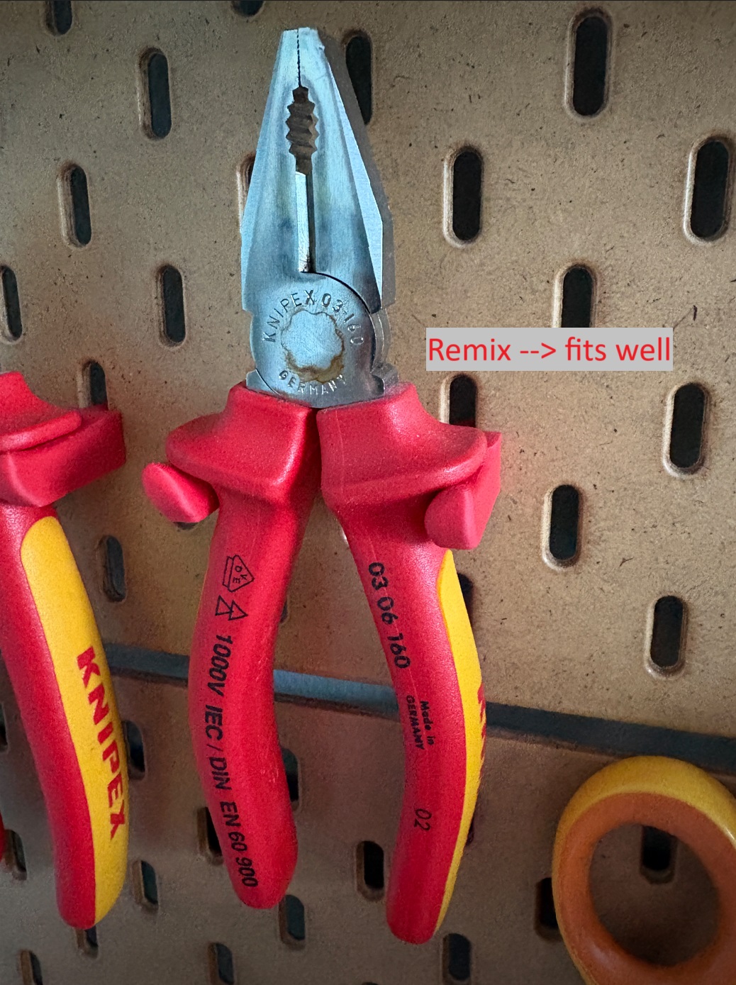 Knipex VDE Pliers Holder Skadis (wider - remix)