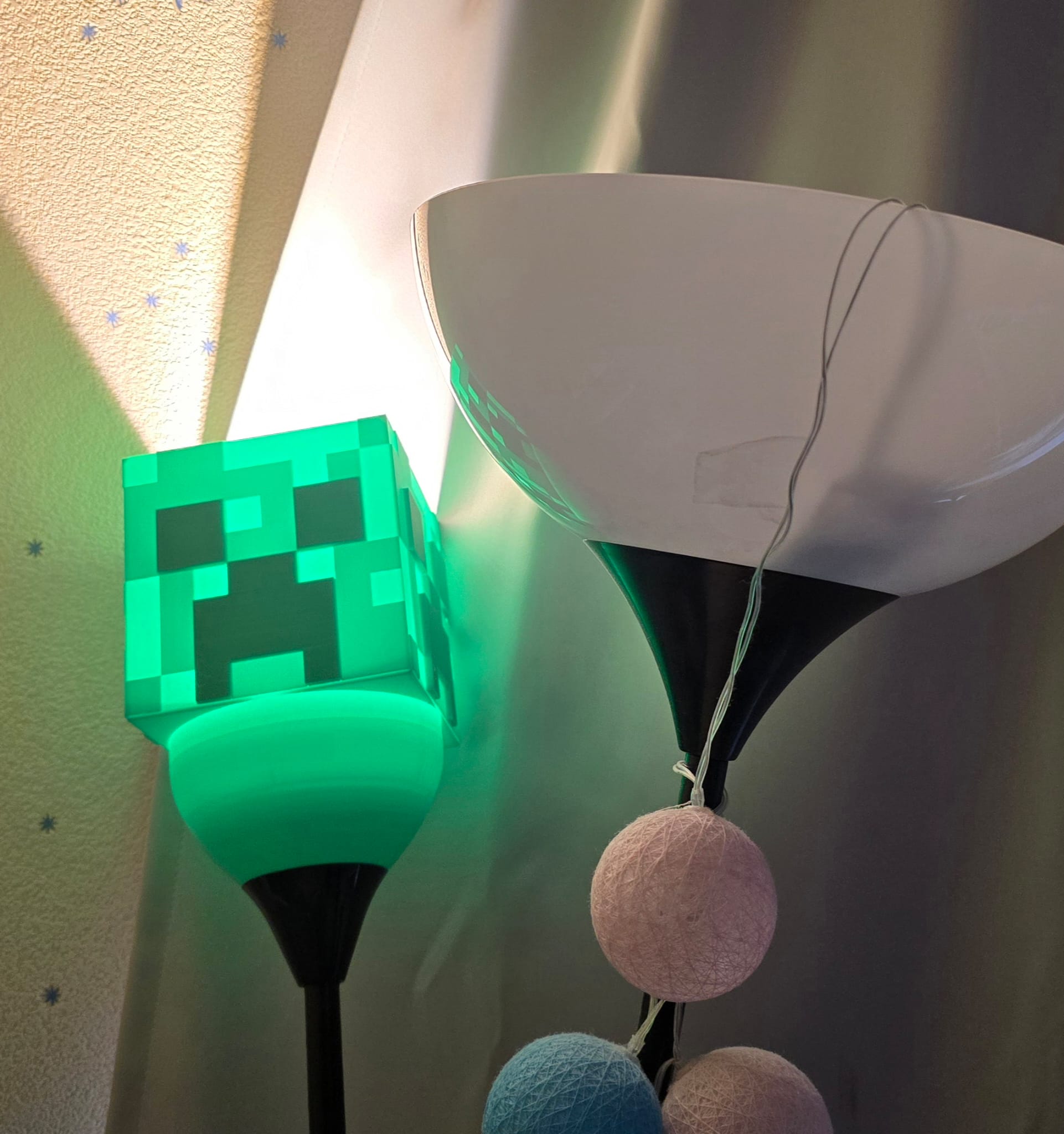 Creeper lampshade