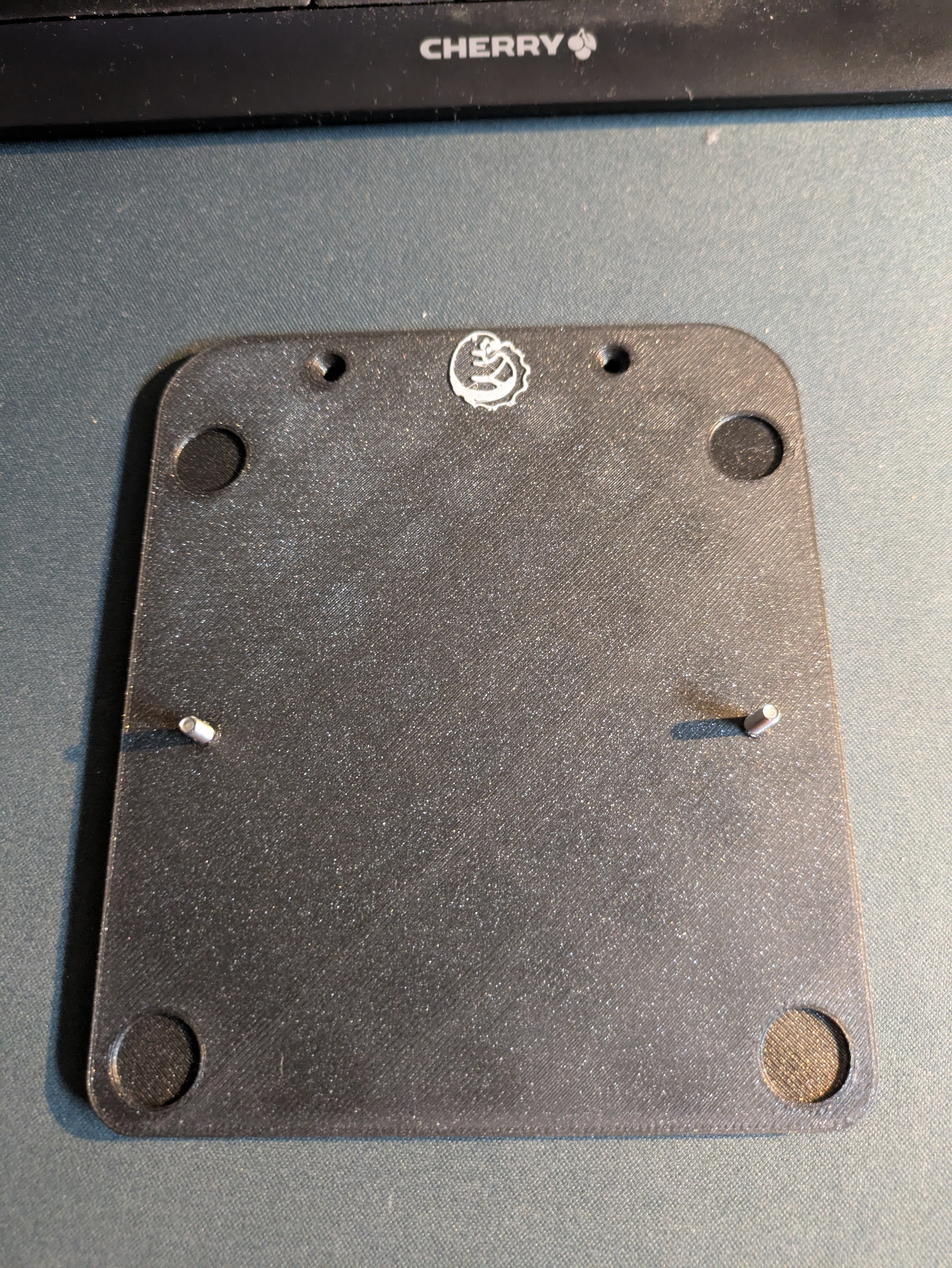 NUC Baseplate for side mount