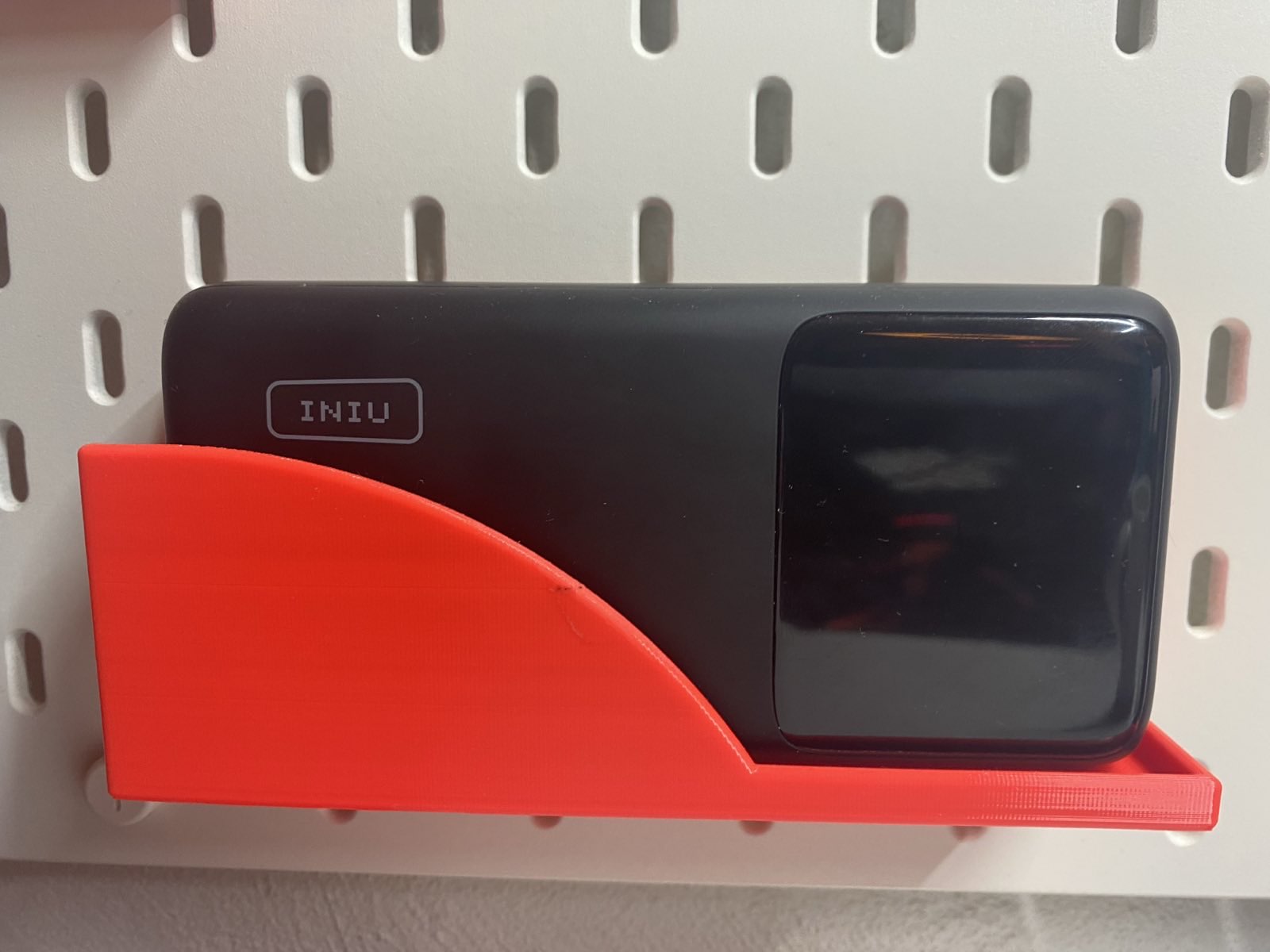 Ikea Skadis Iniu Powerbank holder