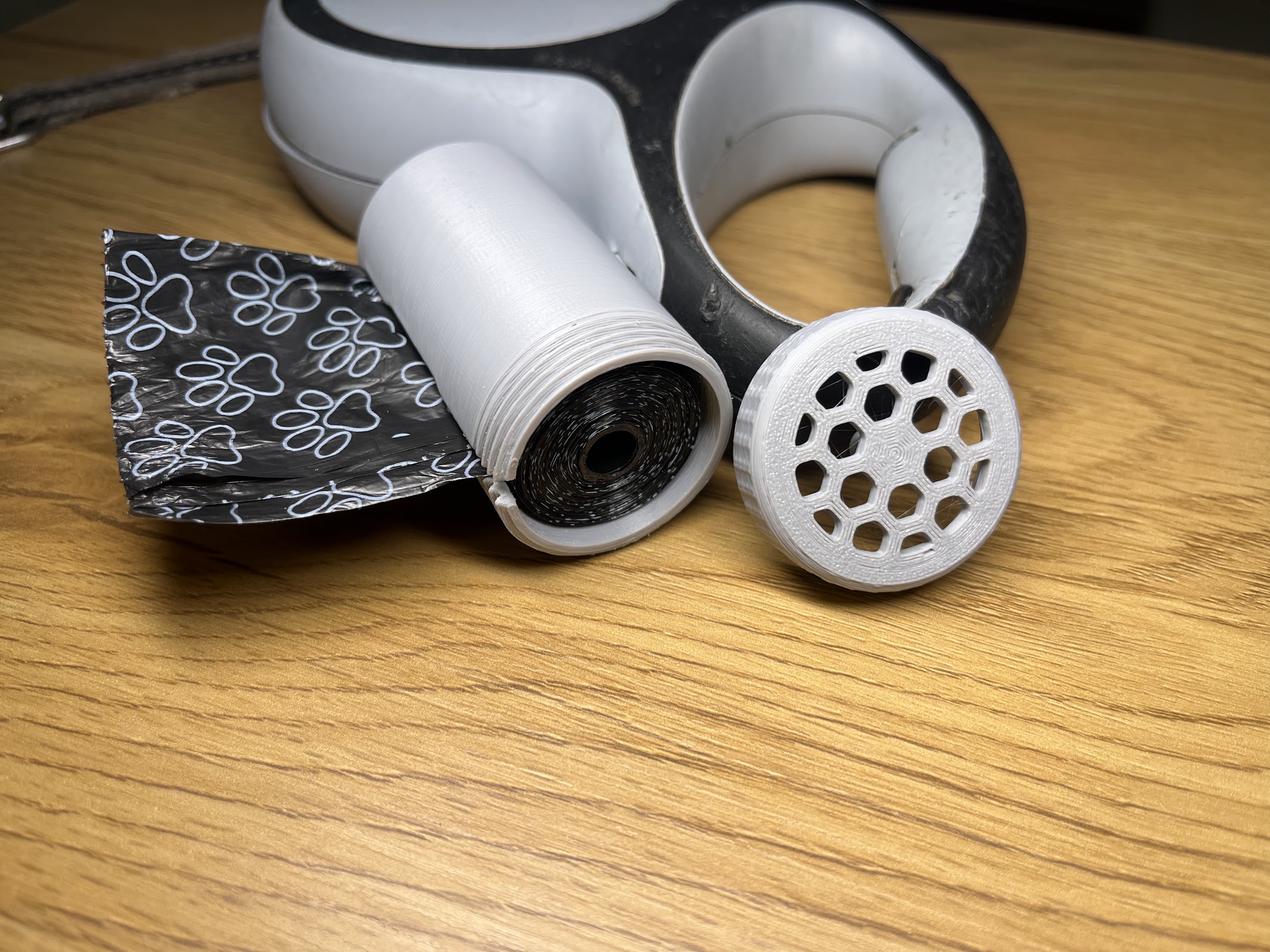 Flexi Leash Addon - Compact Bag Dispenser/Holder