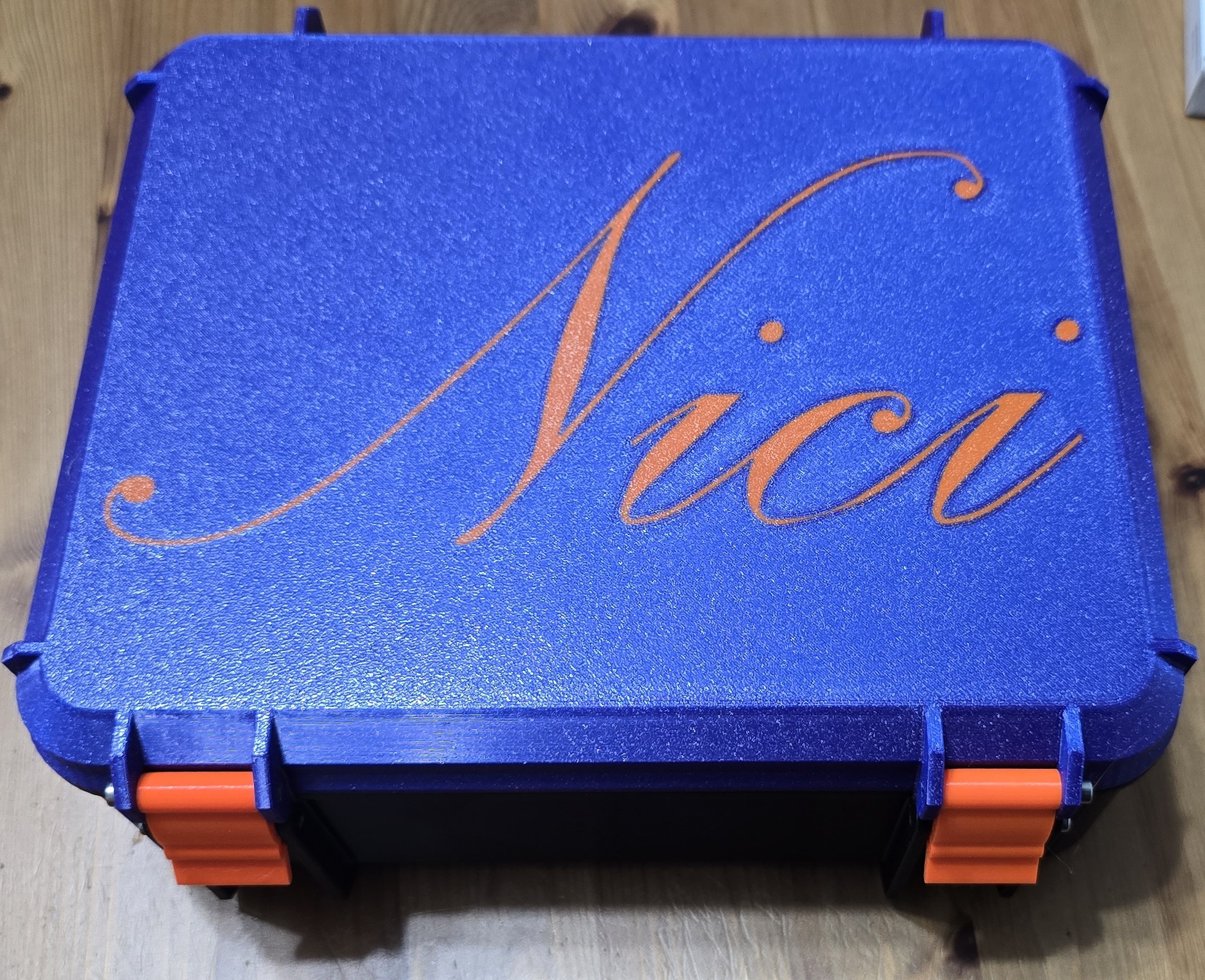 Box for threads — thumbnail 4