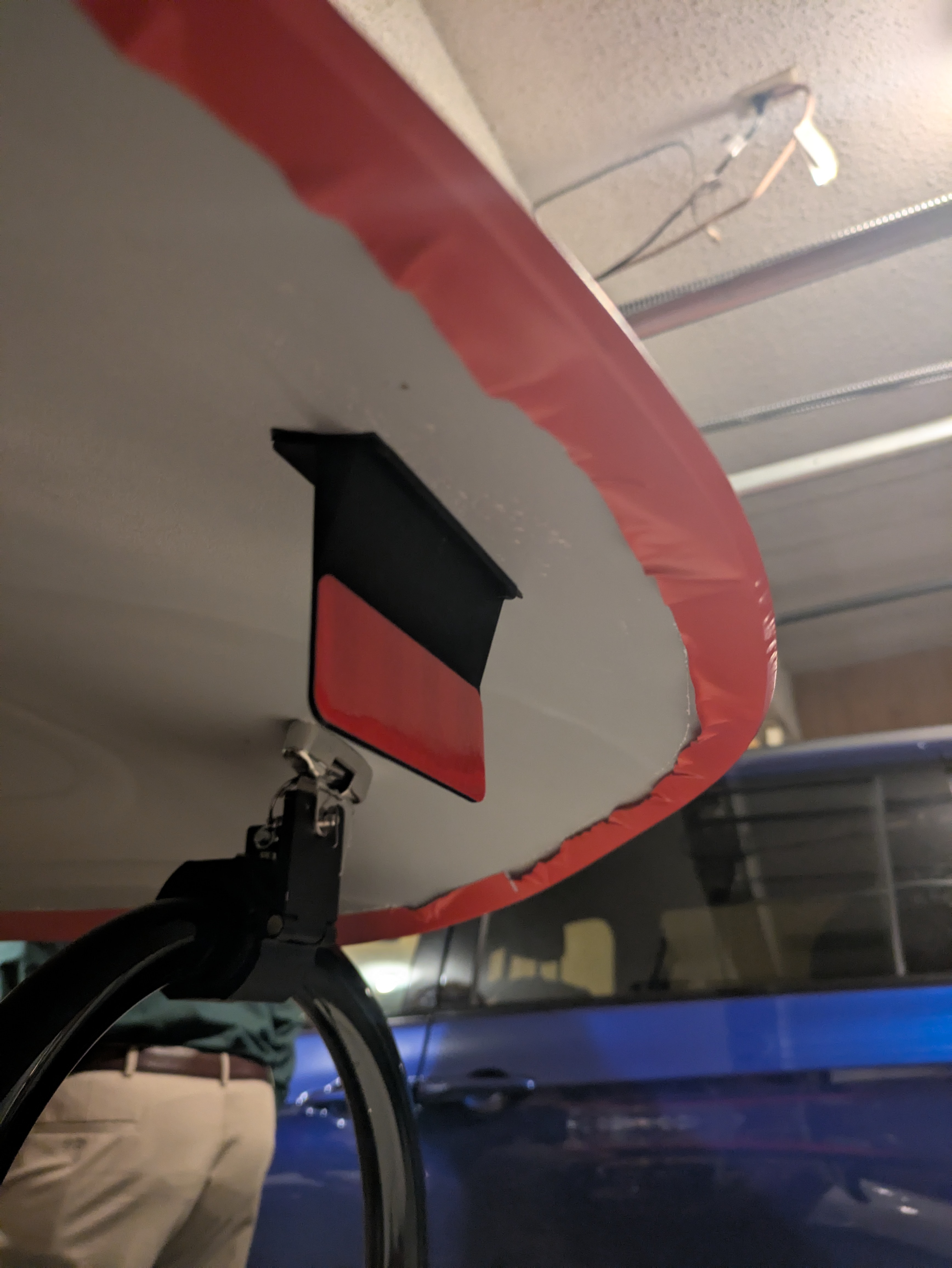 Vanderhall Venice roof rear reflector mount