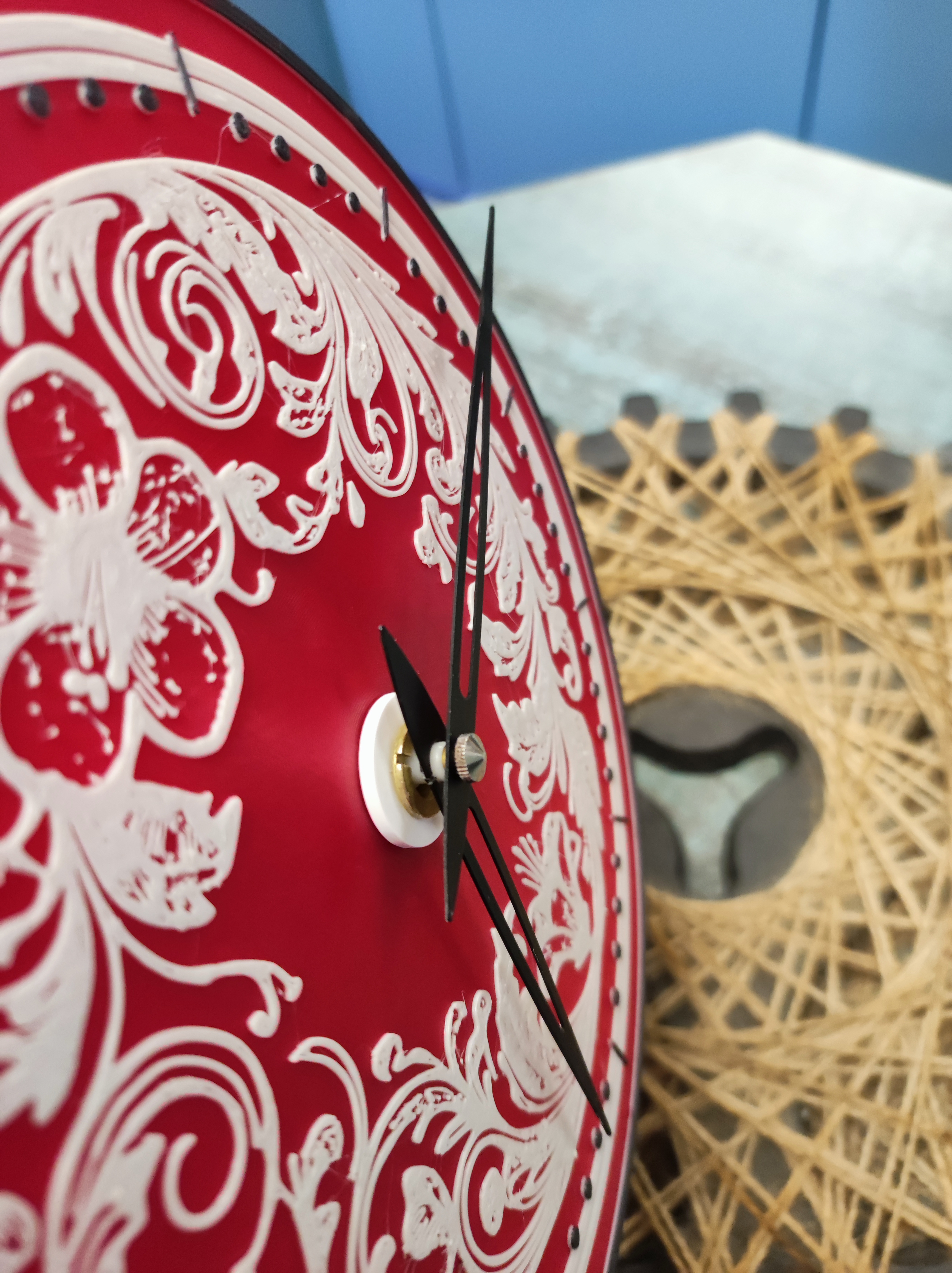 Miniatura 15 do modelo 3D Round flower clock face (clock dial) (2)