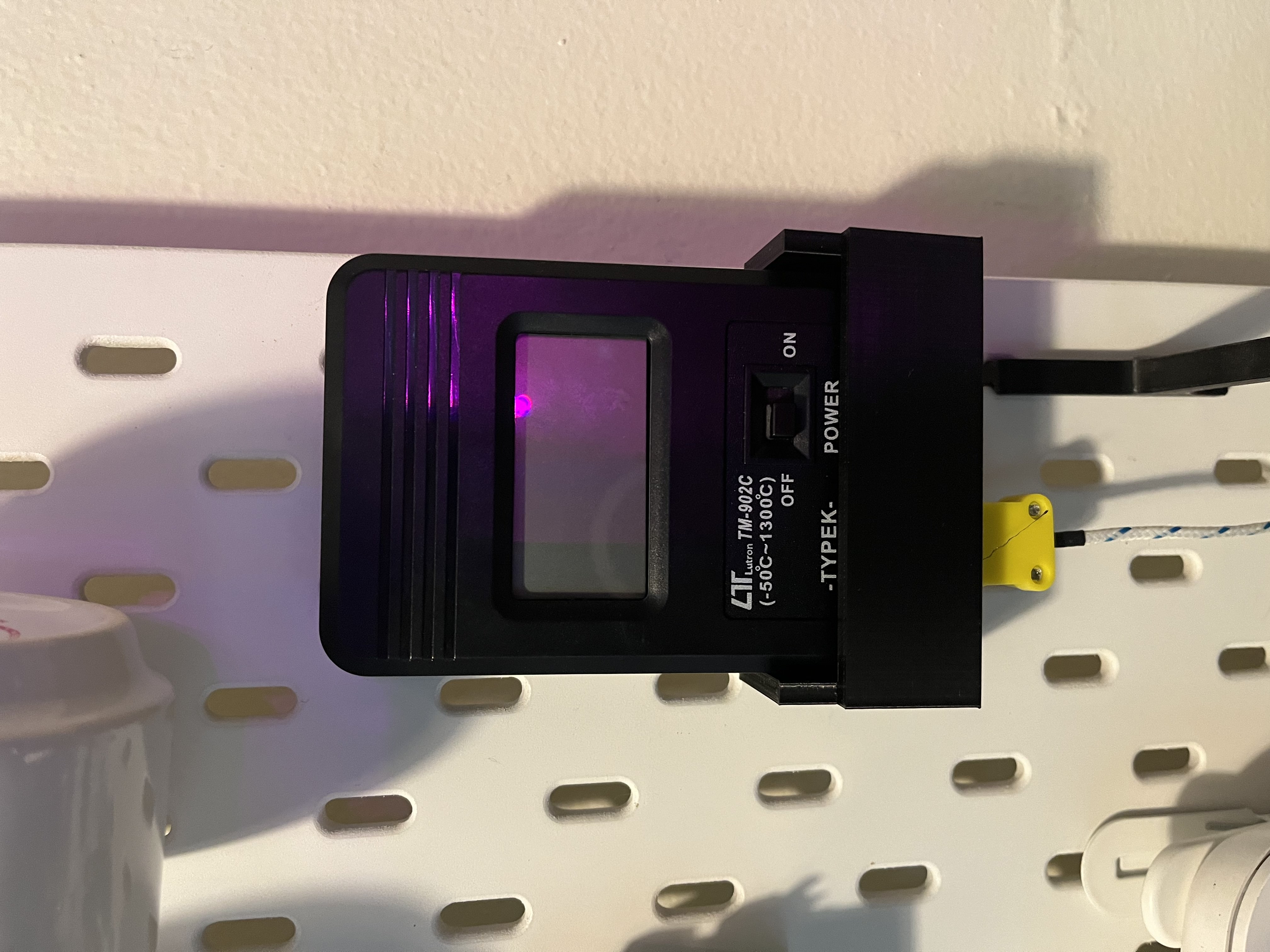 TM902C Skadis Thermometer Mount