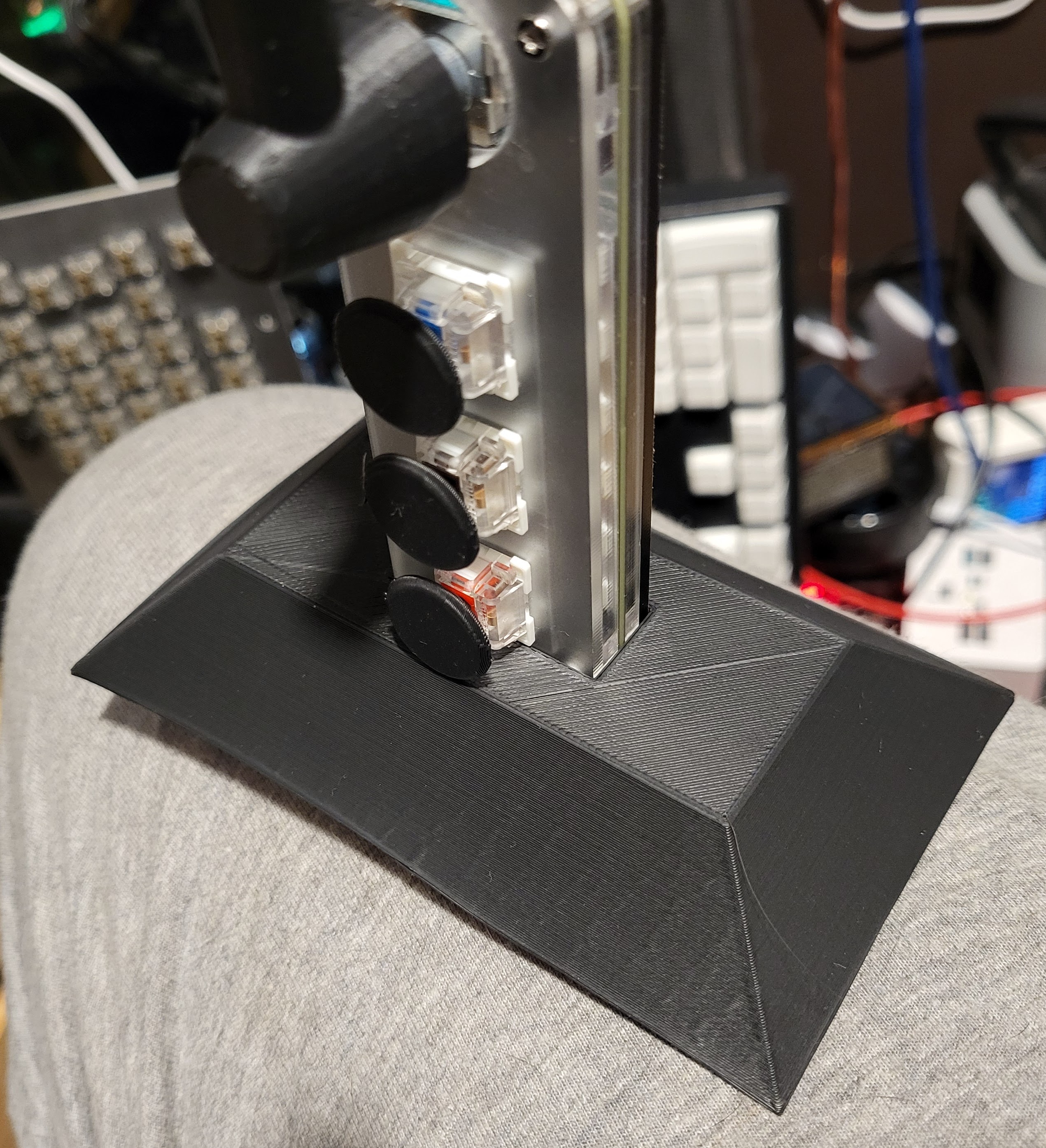Macropad Vertical Stand