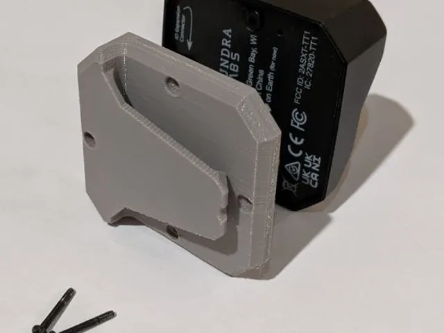Tundra Tracker Belt Clip