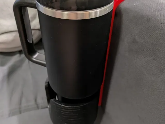 Ikea Soderhamn cup/mug holder hook (using either existing Lanespelar holder or printable holder)
