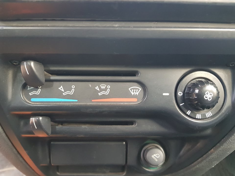 Citroen Saxo AIR CONTROL LEVER | CABIN HEATER AIR HANDLE LEVER