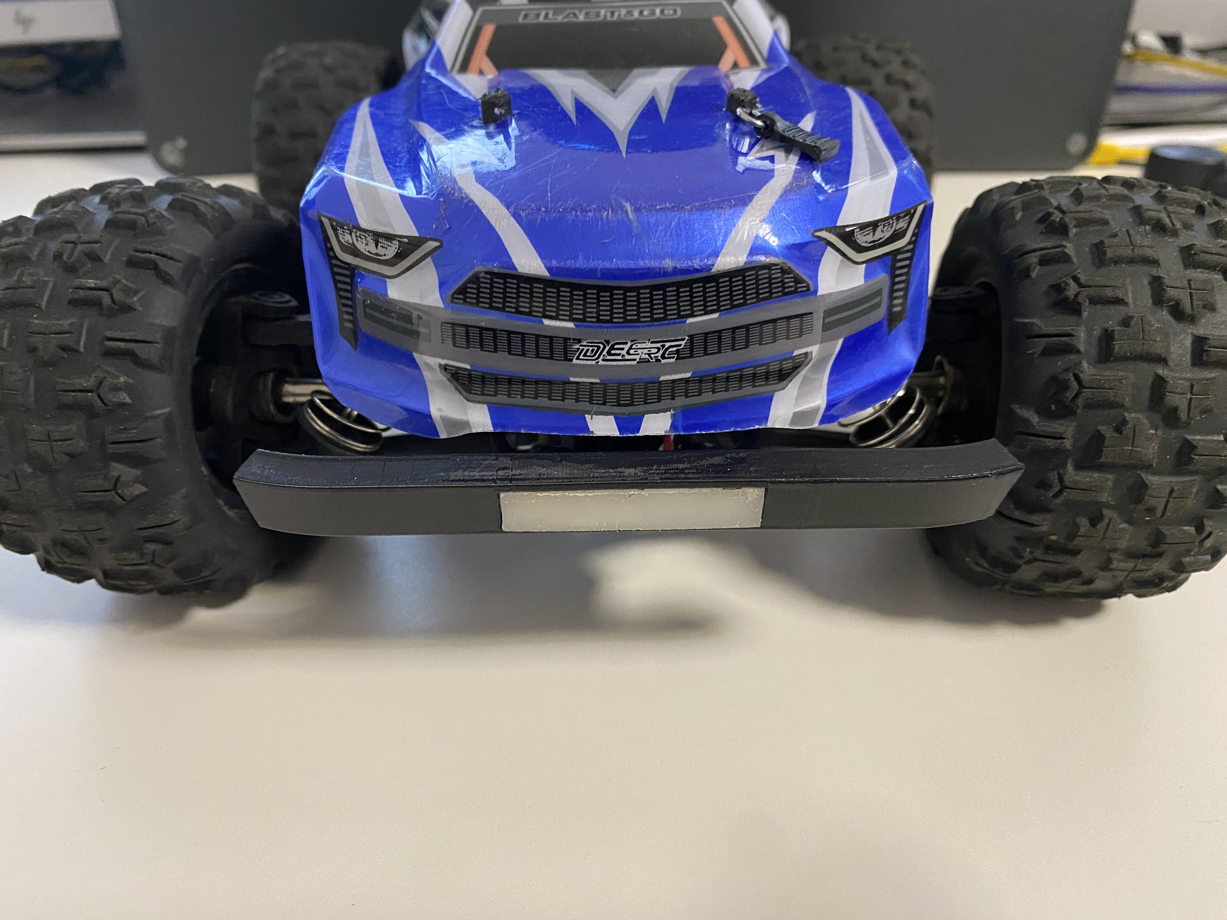 Bumper DEERC H16E