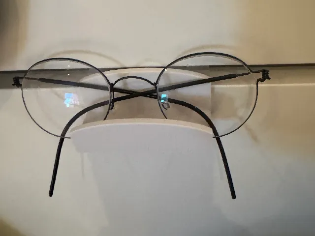 Small Glass holder for Ikea Nordli