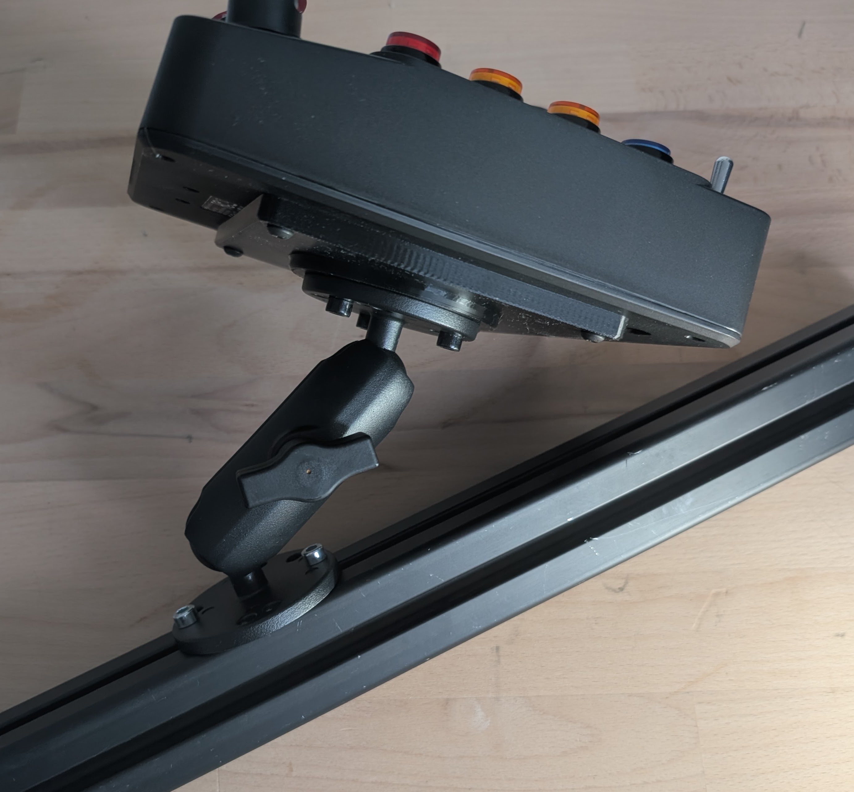 PXN-CB1 button box adapter (RAM mount to VESA 100)