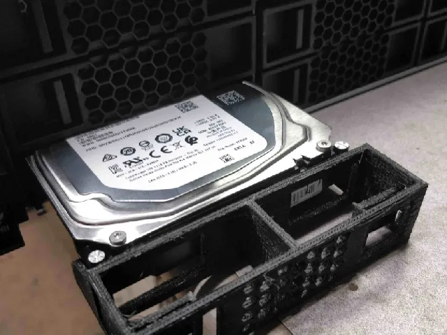 Huawei Fusion Server 3.5in 2.5in (SFF) toolless hard drive caddies
