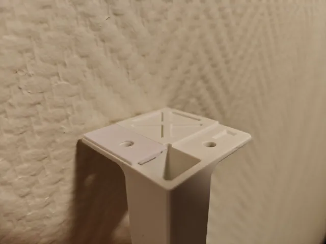 Spacer for IKEA Nysjön feet
