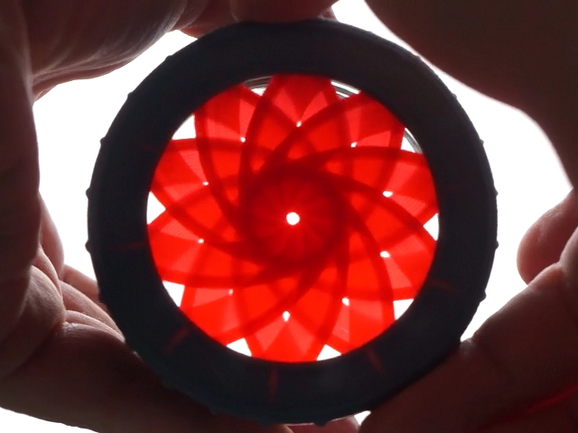 Iris Lid