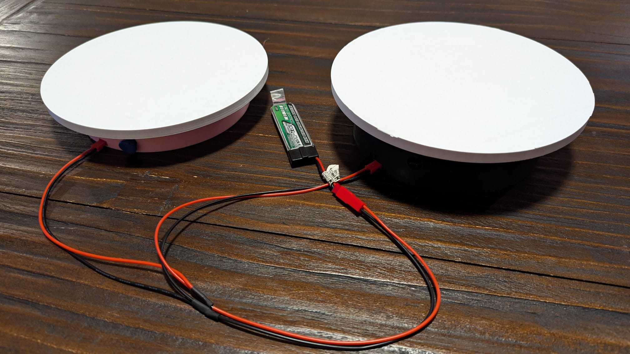 Miniatura 2 do modelo 3D 3D-Printed Rotating Table Display ( Turn Table )