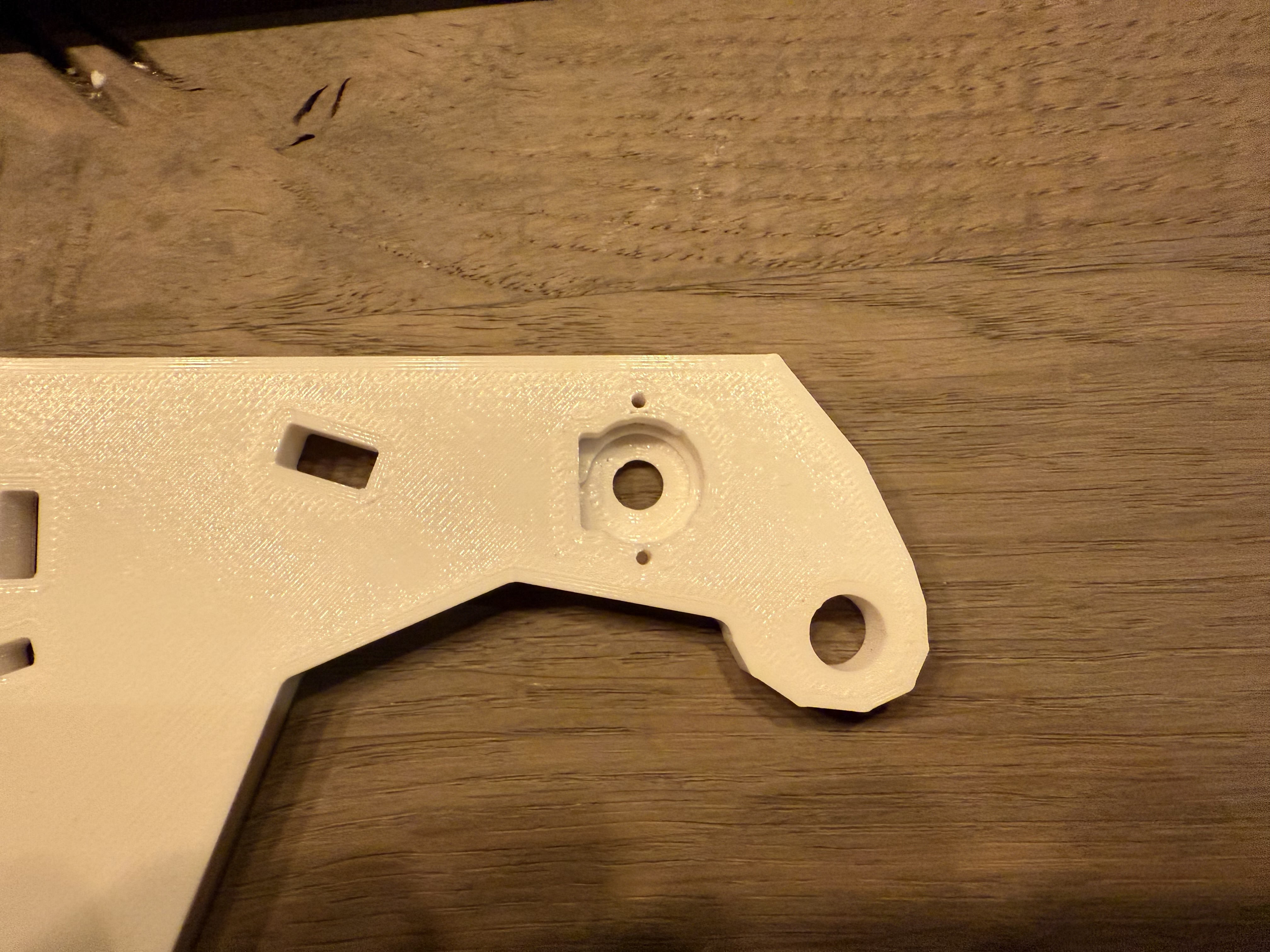 InMoov update (V3) side panel for elbow joint