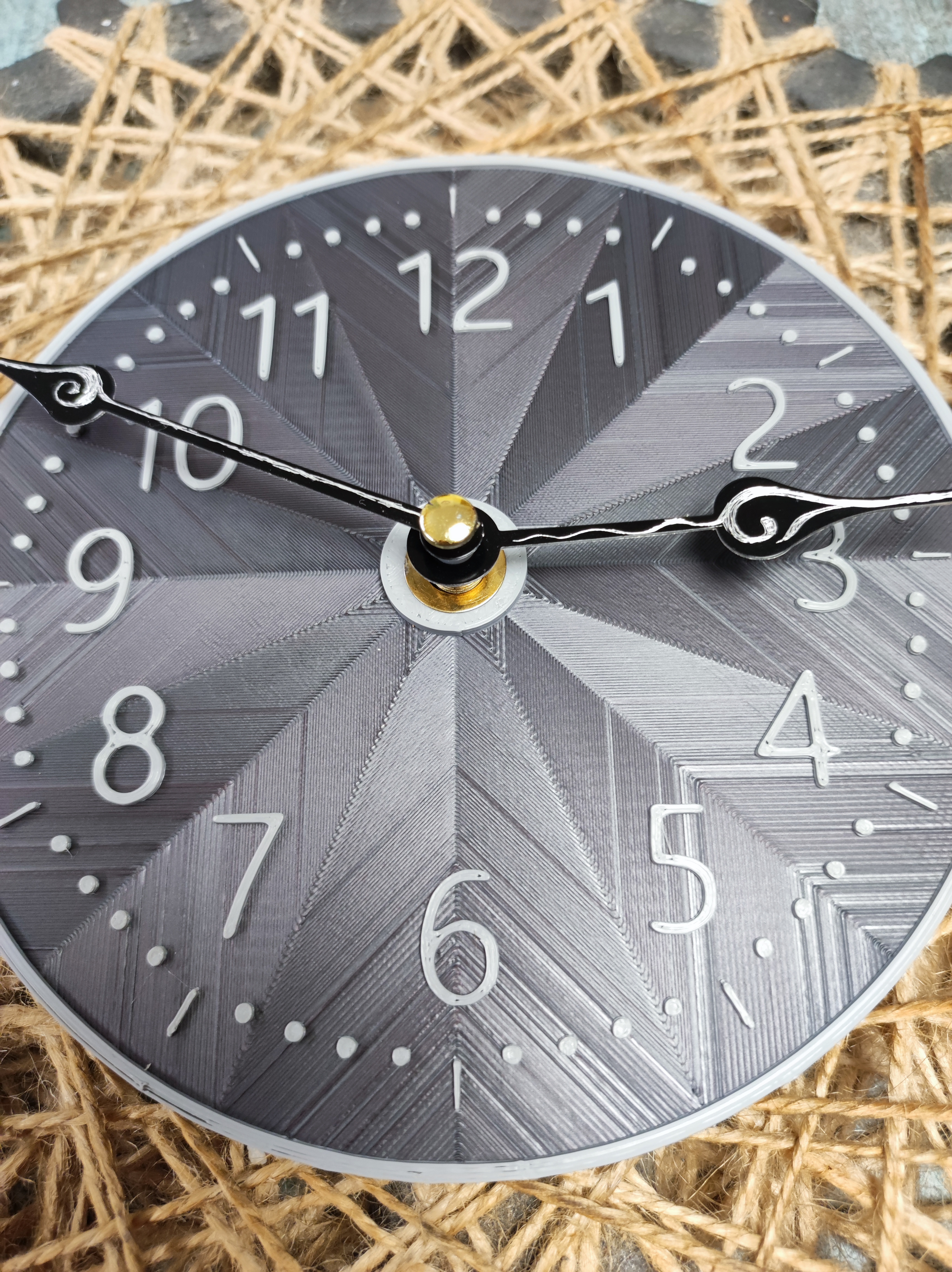 Very simple clock faces (clock dials) without g-codes