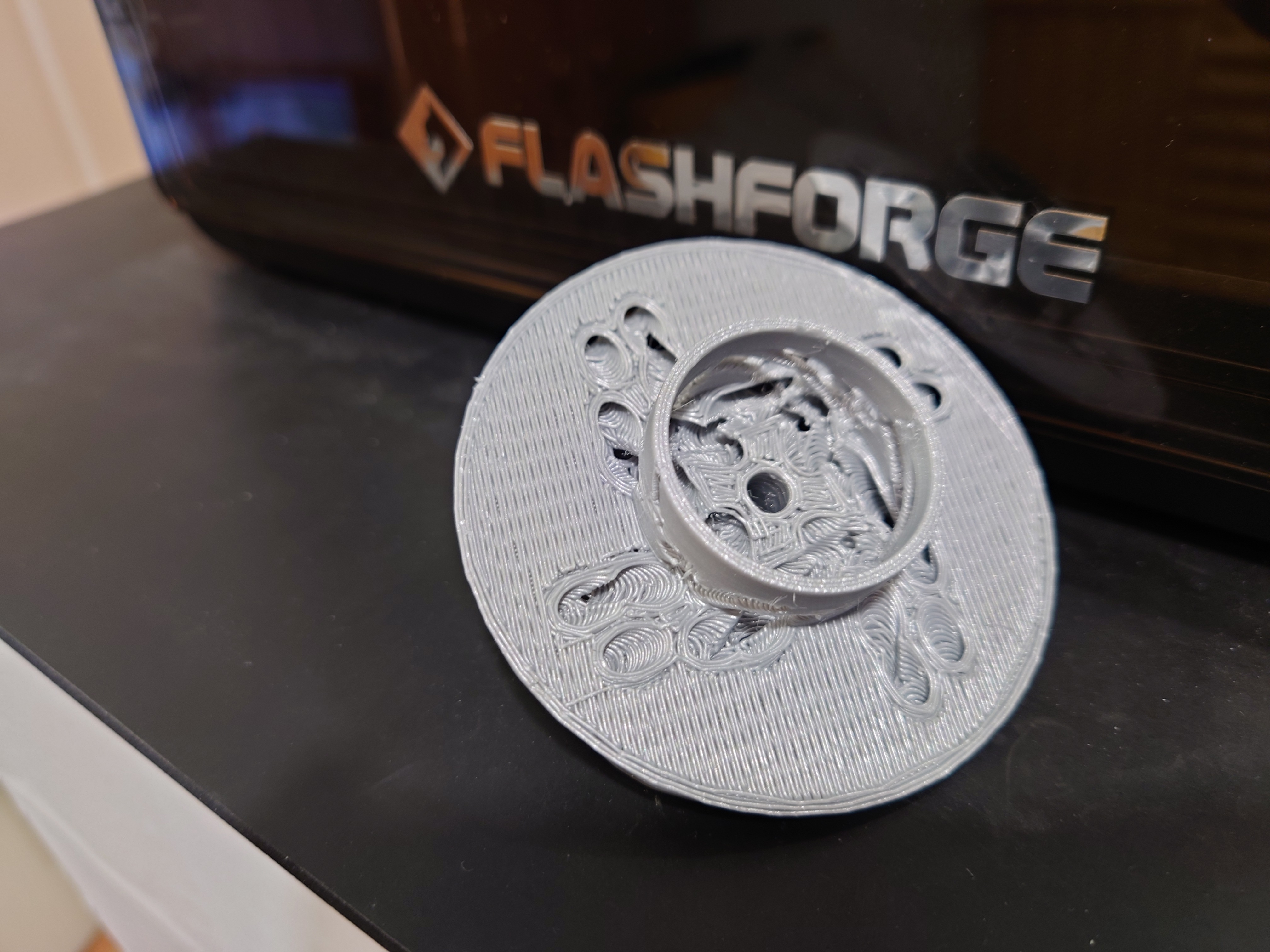 Miniatura 5 do modelo 3D Overengineered Vortex Drain Filter