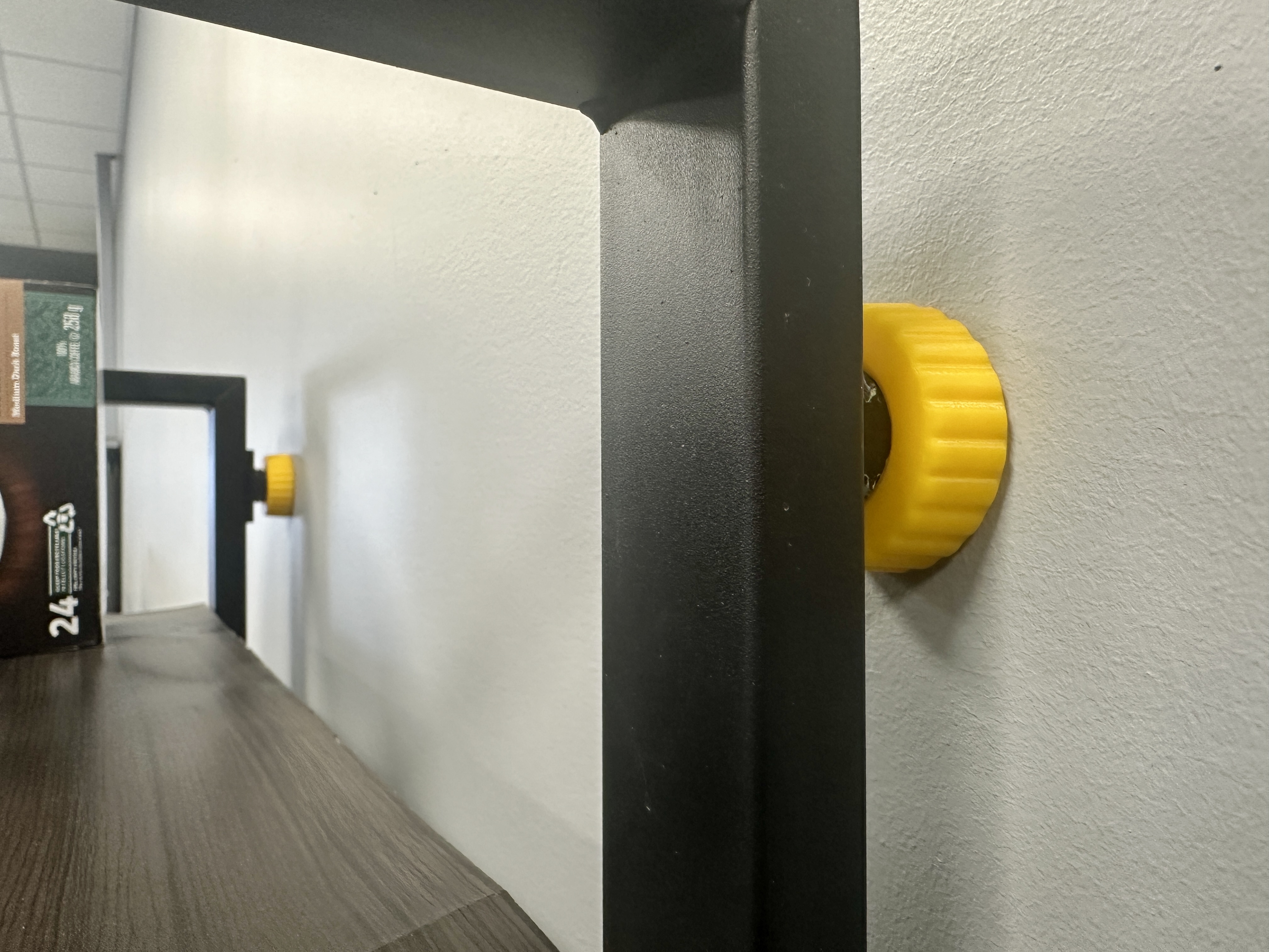 Shelf Stabilizer