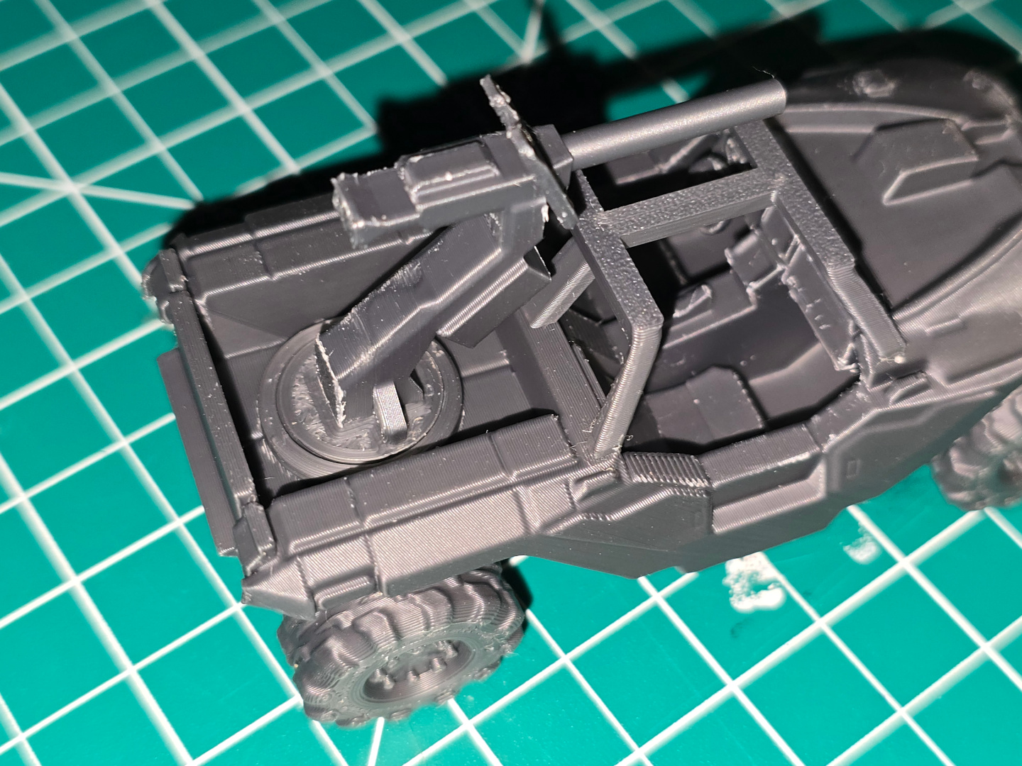 Rotating turret for Halo Warthog