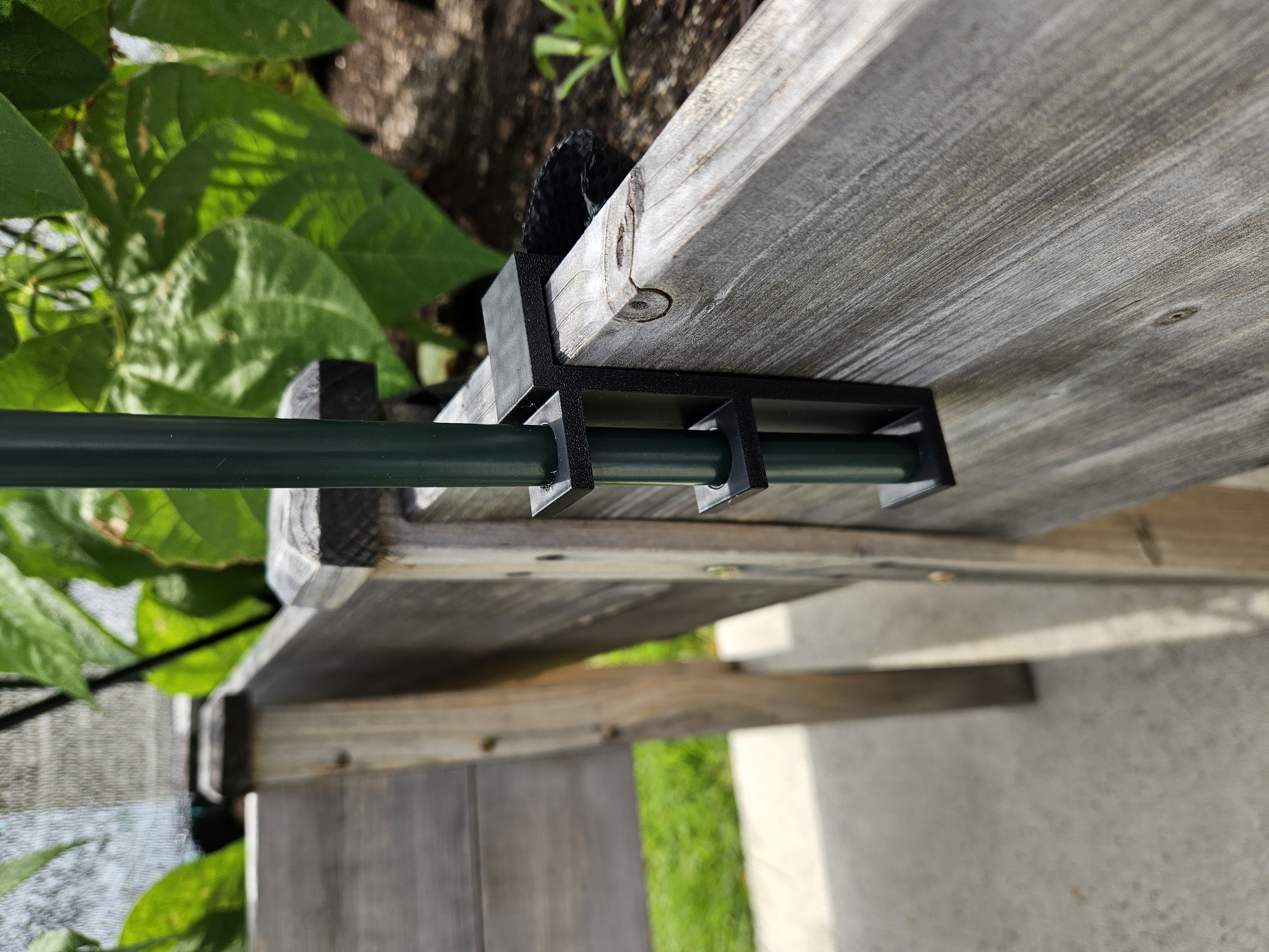 Garden Box clips