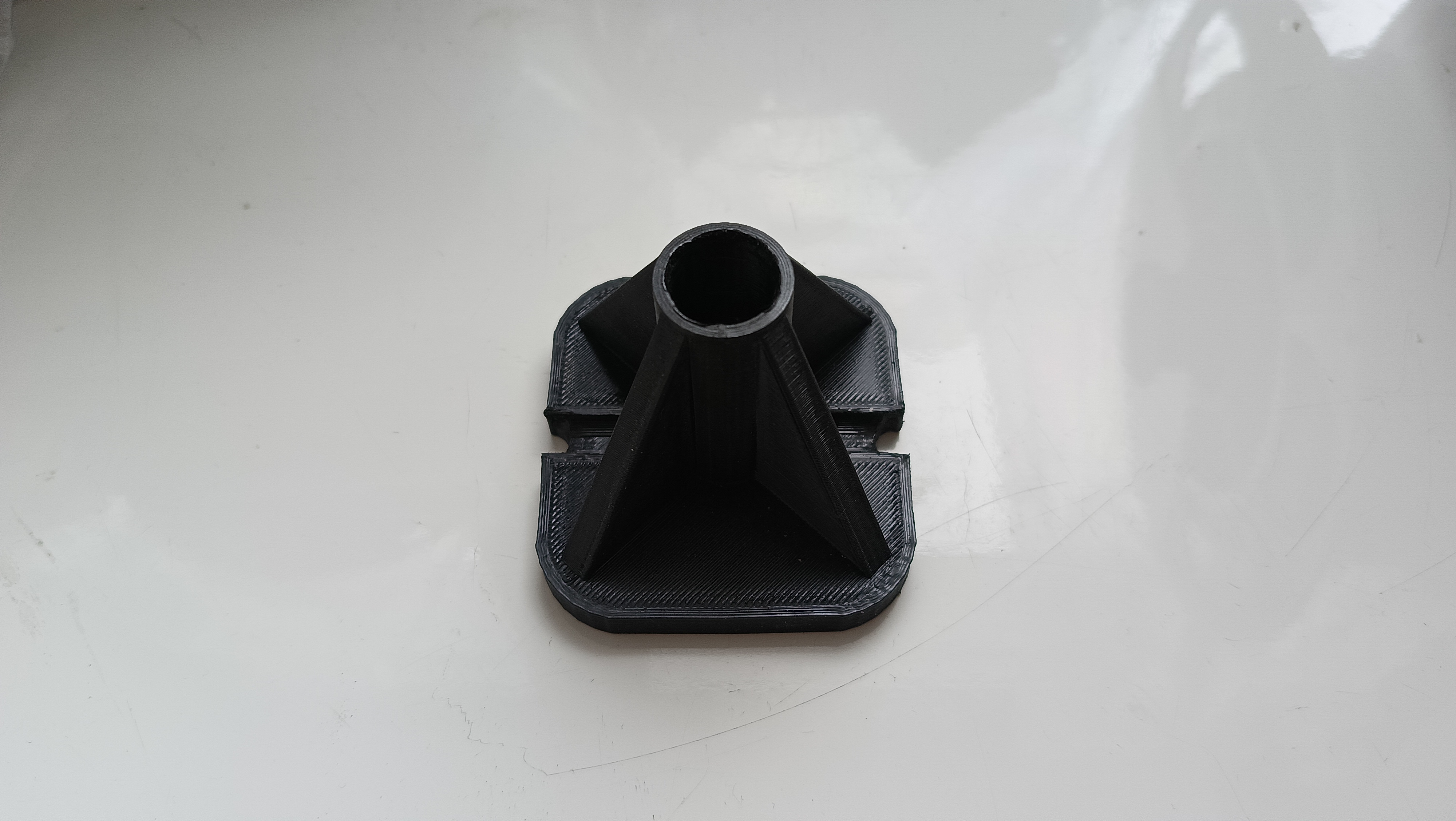 Table lamp holder