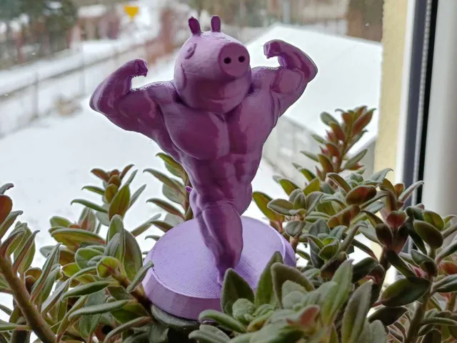 Swole Peppa the Pig