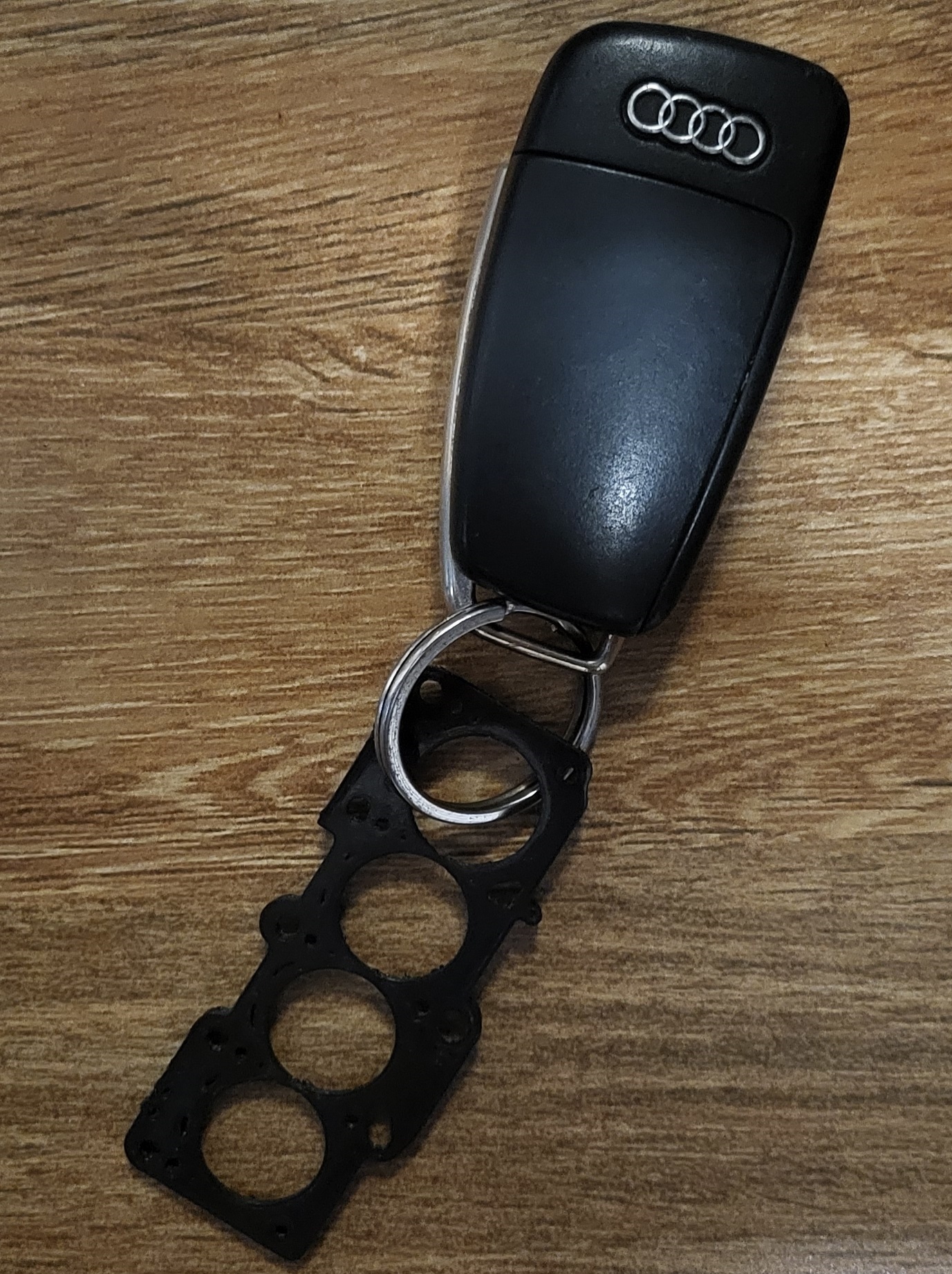 2.0 TFSI BGB EA113 Head Gasket key chain