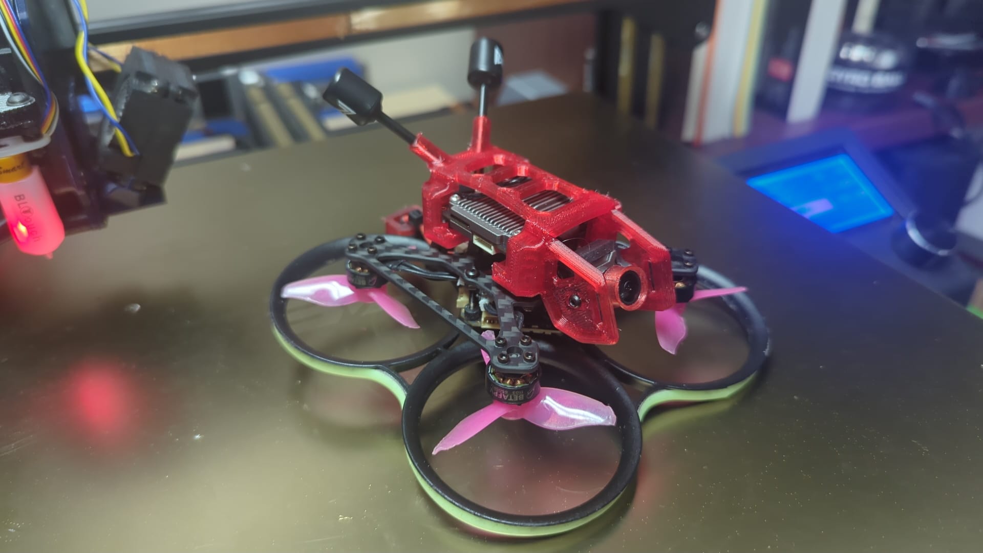 Pavo 20 HD VTX cage
