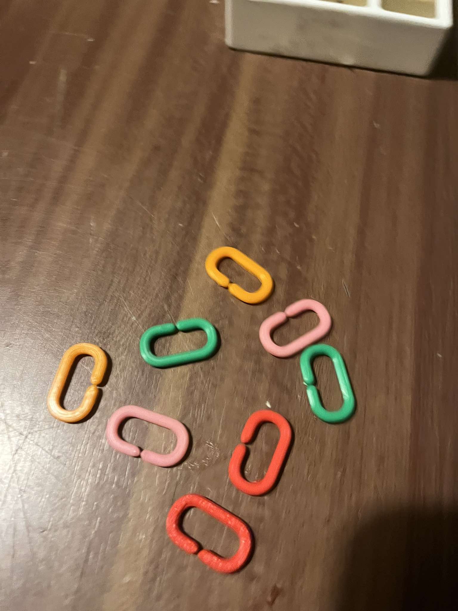 Chain links — thumbnail 5