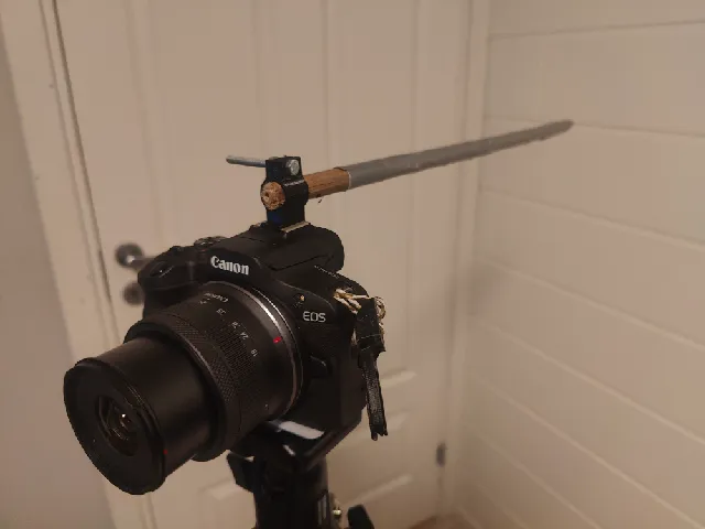 tripod hotshoe arm thing