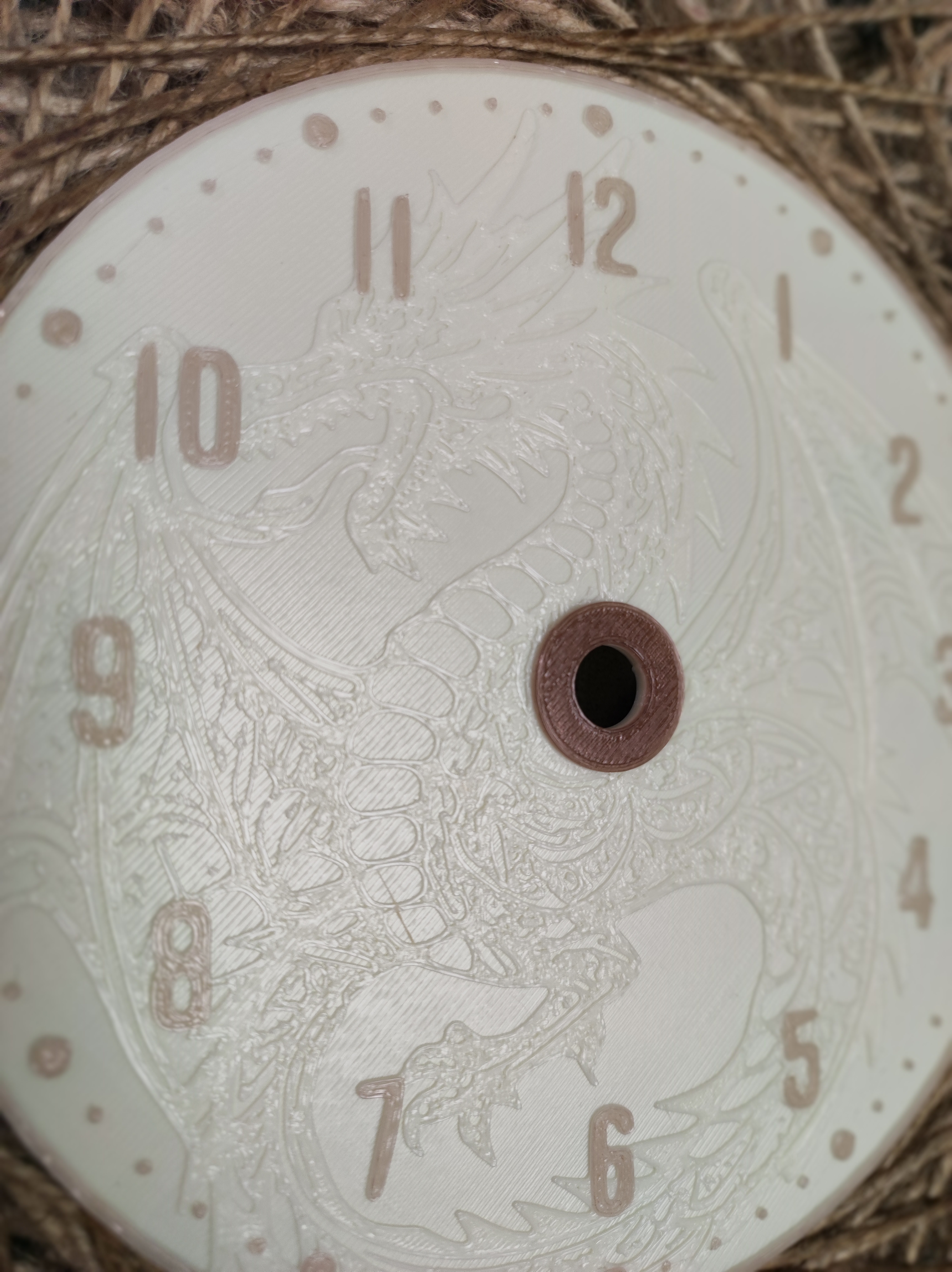Miniatura 21 do modelo 3D Dragon clock faces (clock dials)