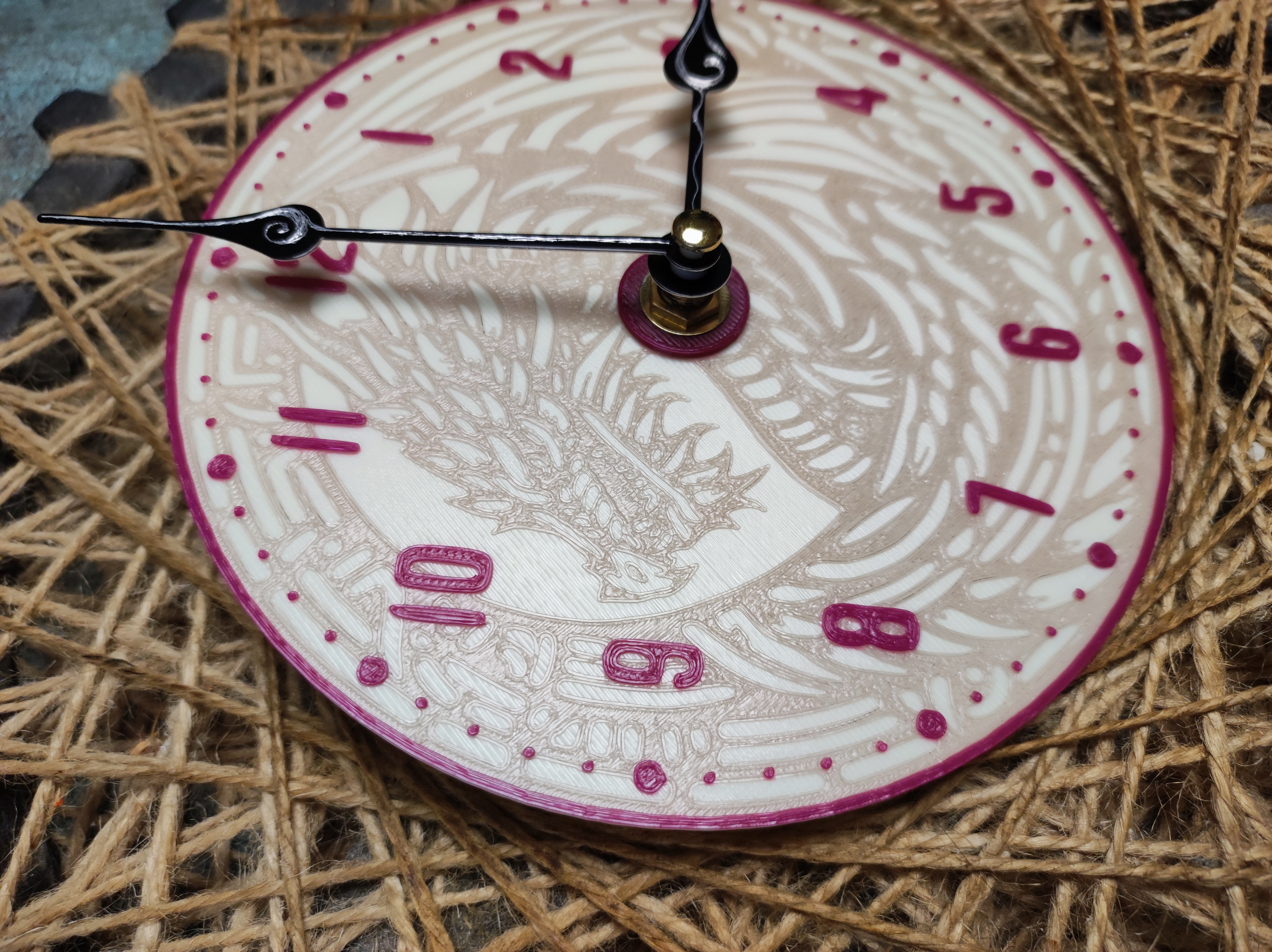 Miniatura 46 do modelo 3D Dragon clock faces (clock dials)