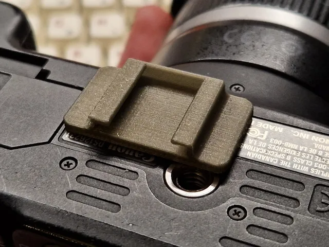 Glue-on hot / cold shoe mount