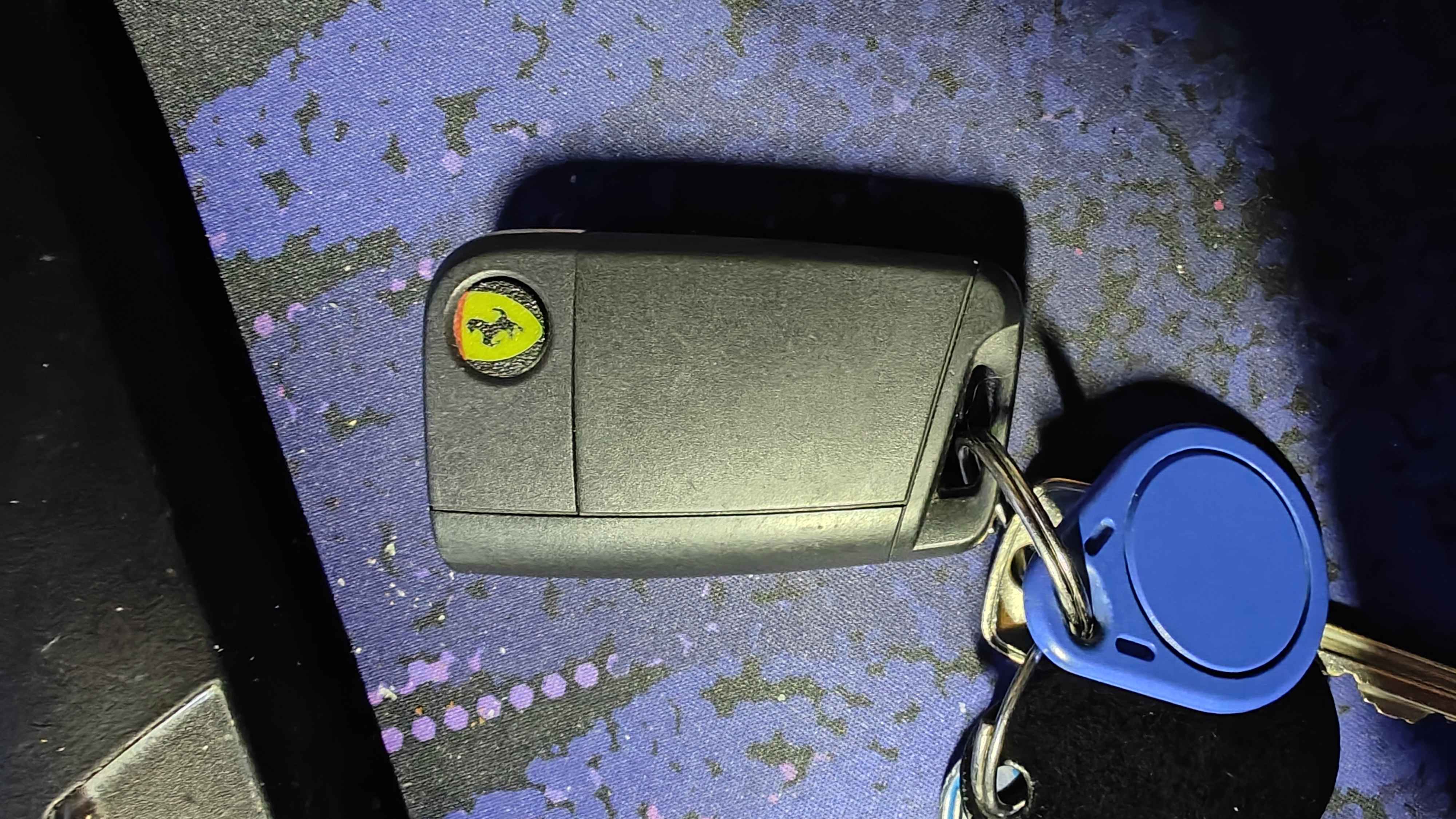 Ferrari logo for Volkswagen group key fob v3