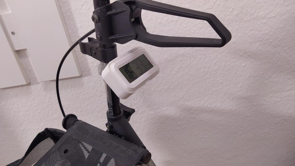 Der Rollatuhr - ein Uhrenhalter für den Rollator - watch holder for walker