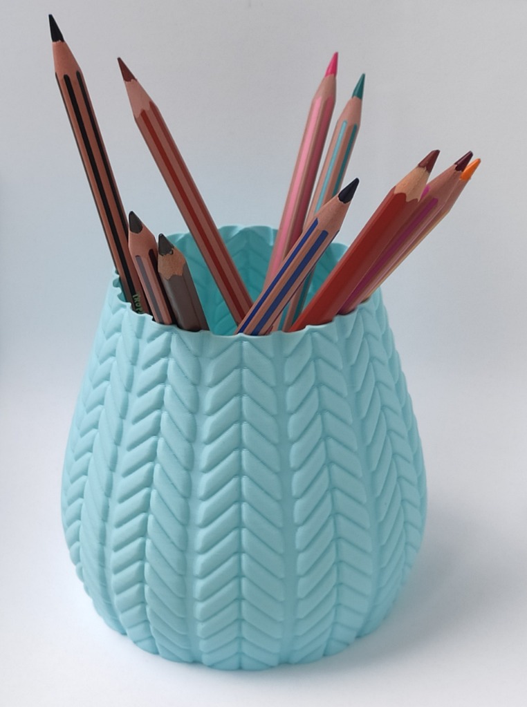 Pen holder