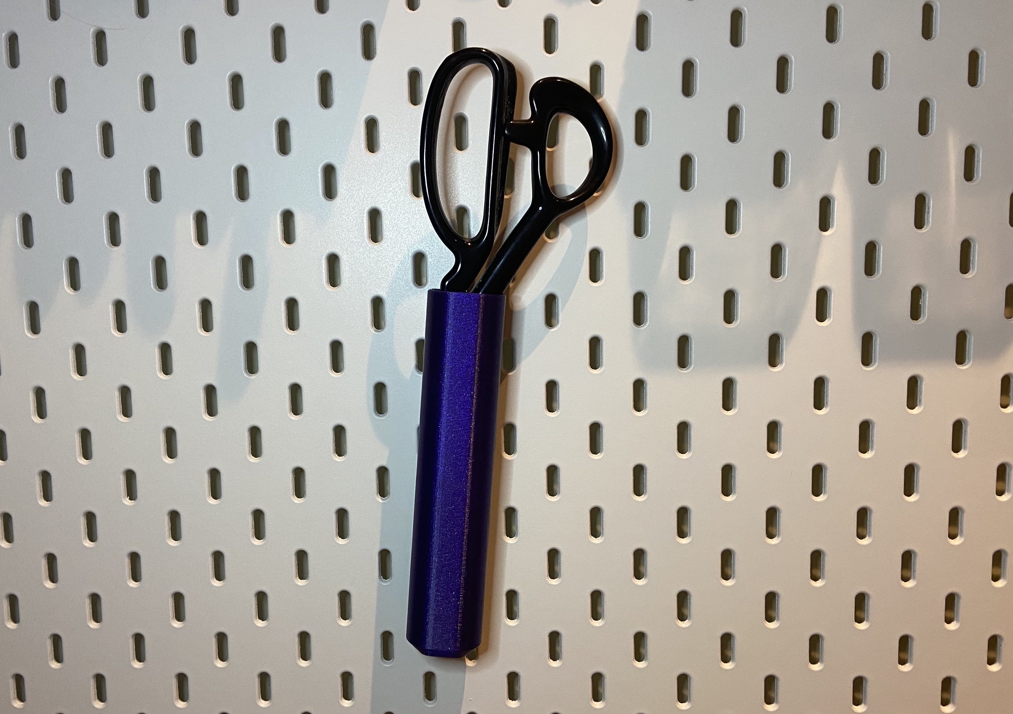 Skadis Sewing Organiser - Scissors